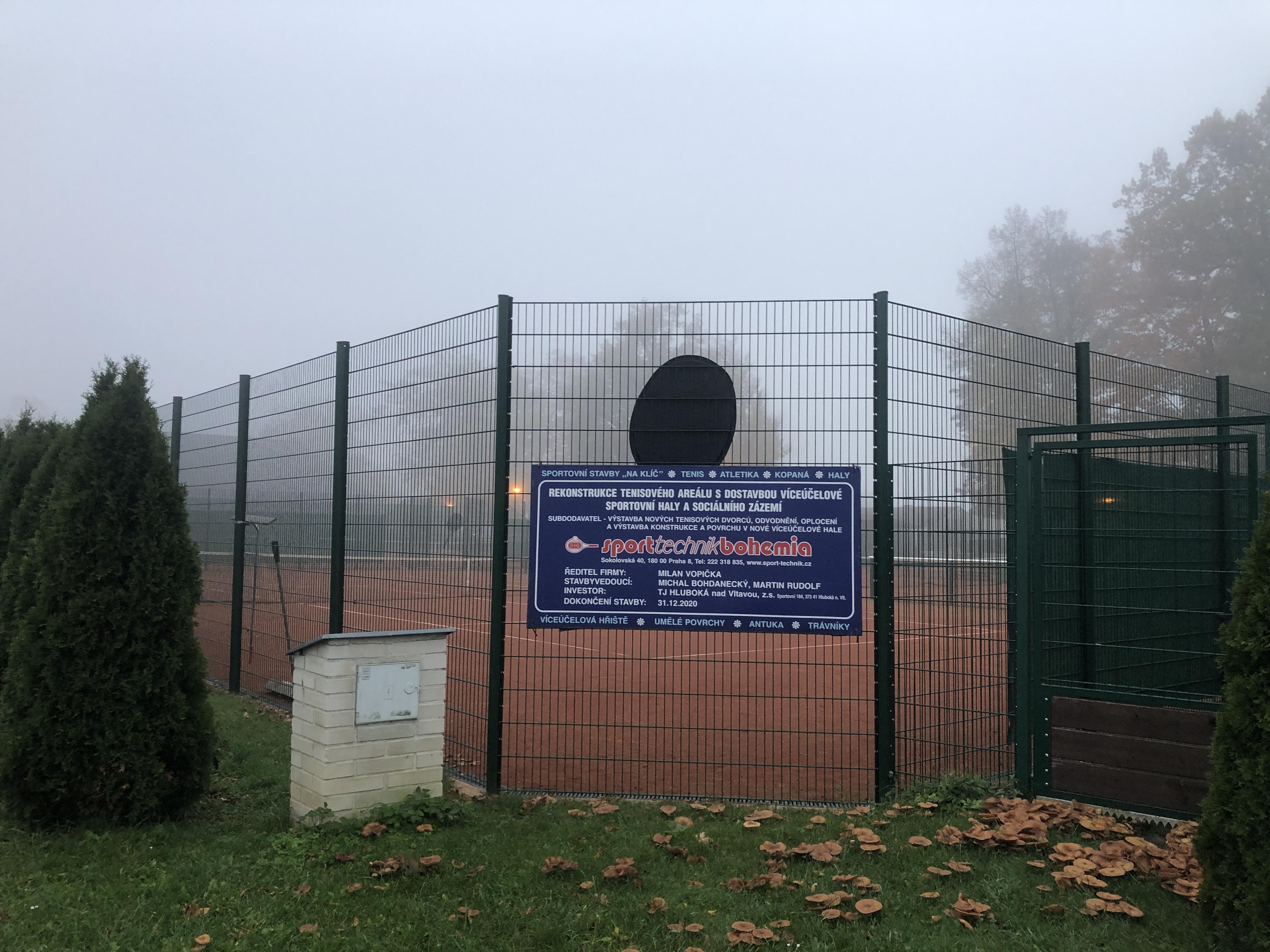 TENNIS CENTER HLUBOKÁ, s.r.o. foto 2