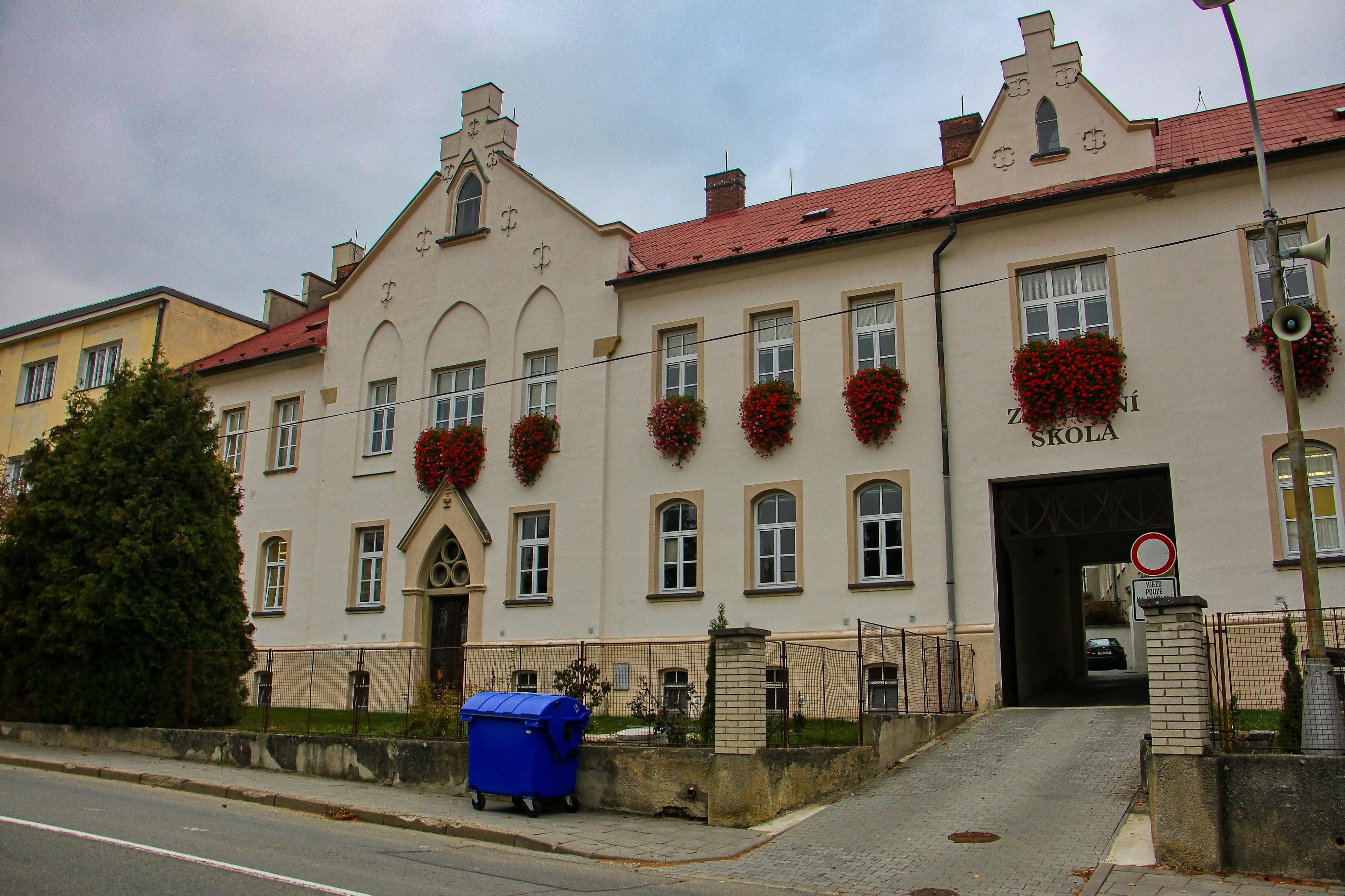 ZŠ a MŠ Olomouc, Dvorského foto 2