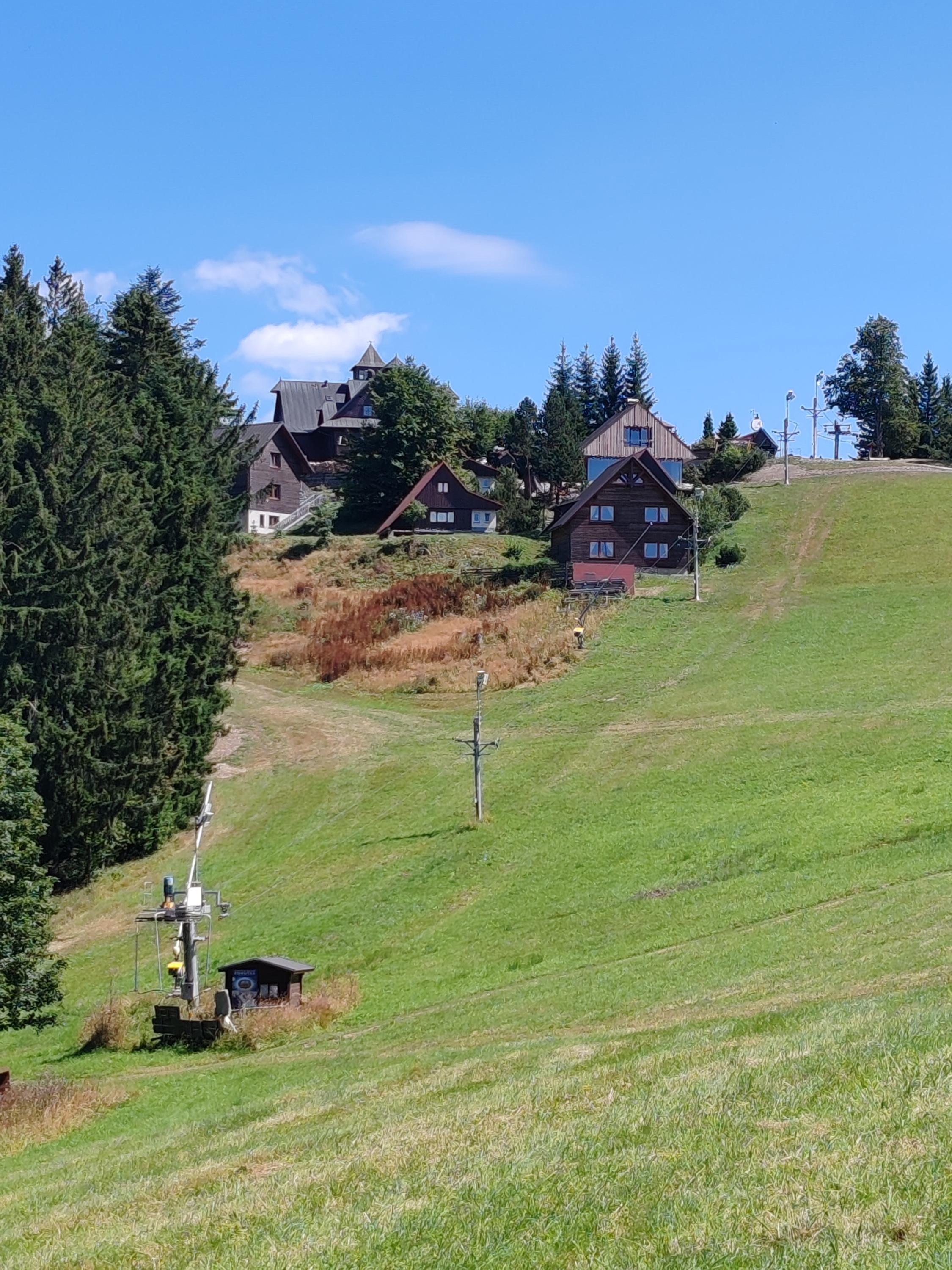 SKI CENTRUM KOHÚTKA LYŽAŘSKÁ ŠKOLA - PŮJČOVNA foto 6