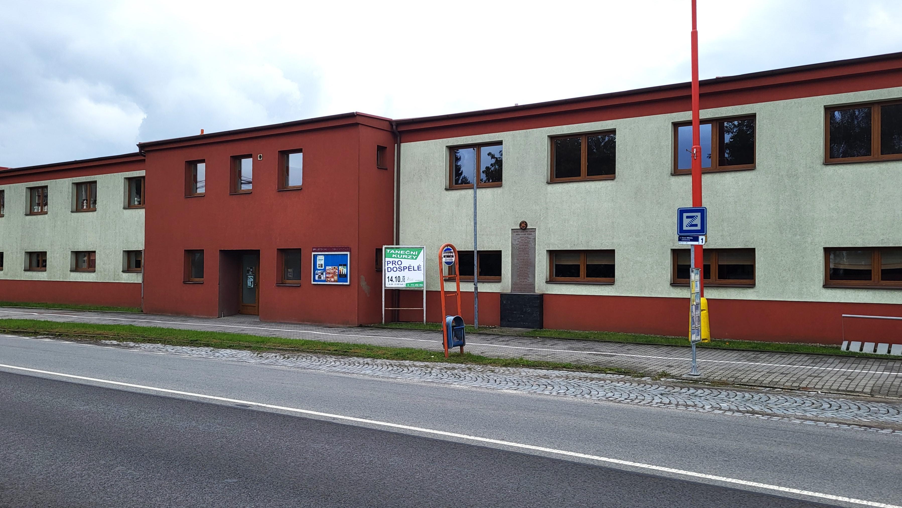 Sportovní a kulturní centrum foto 6