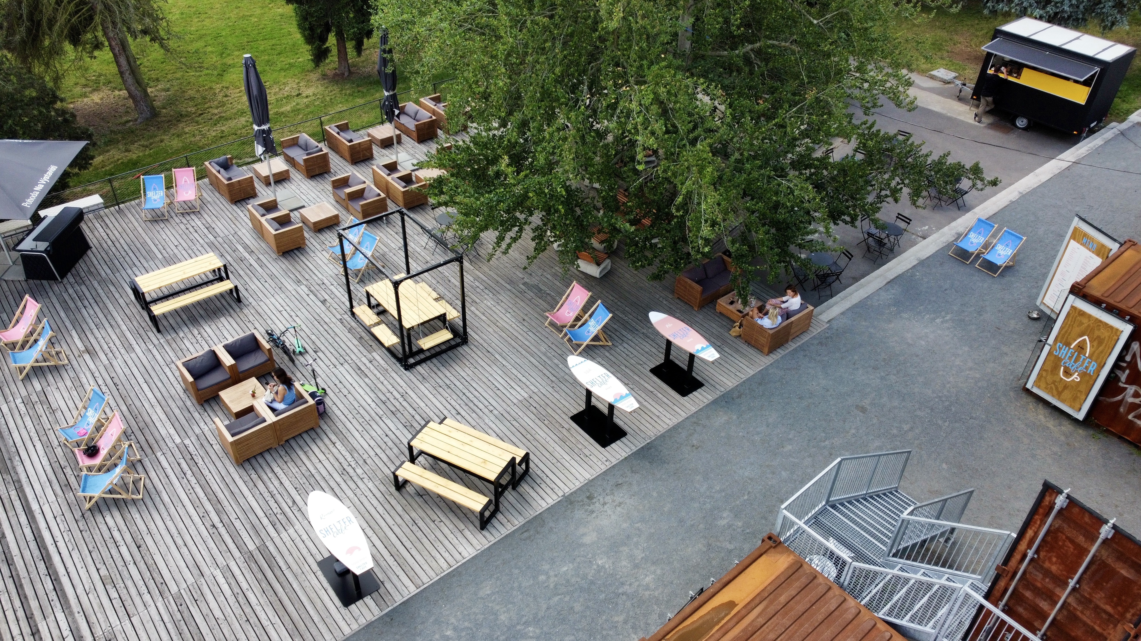 Shelter cafe foto 2