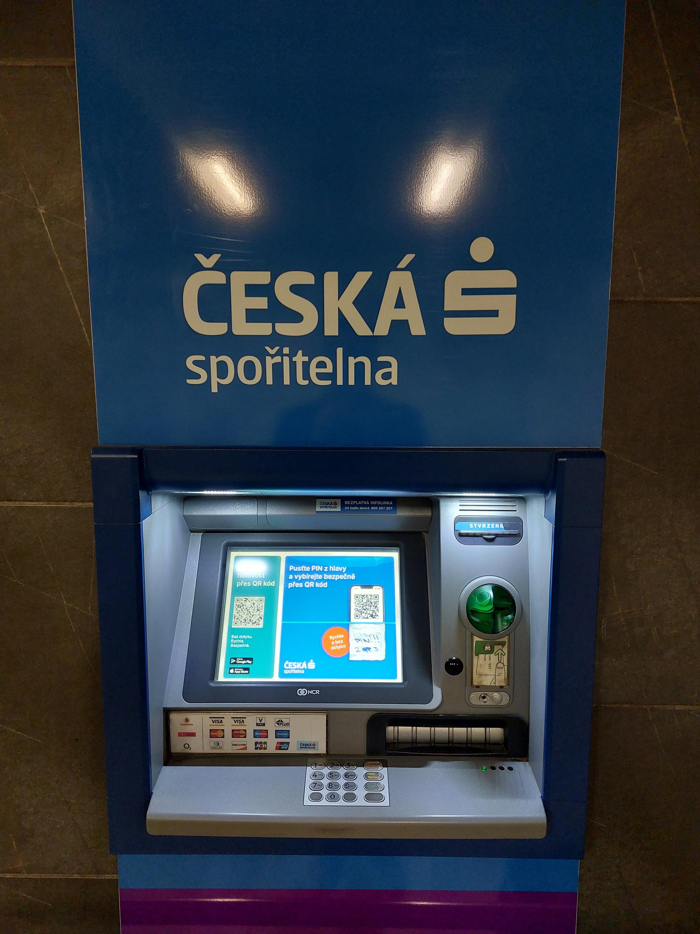 Bankomat České spořitelny foto 3