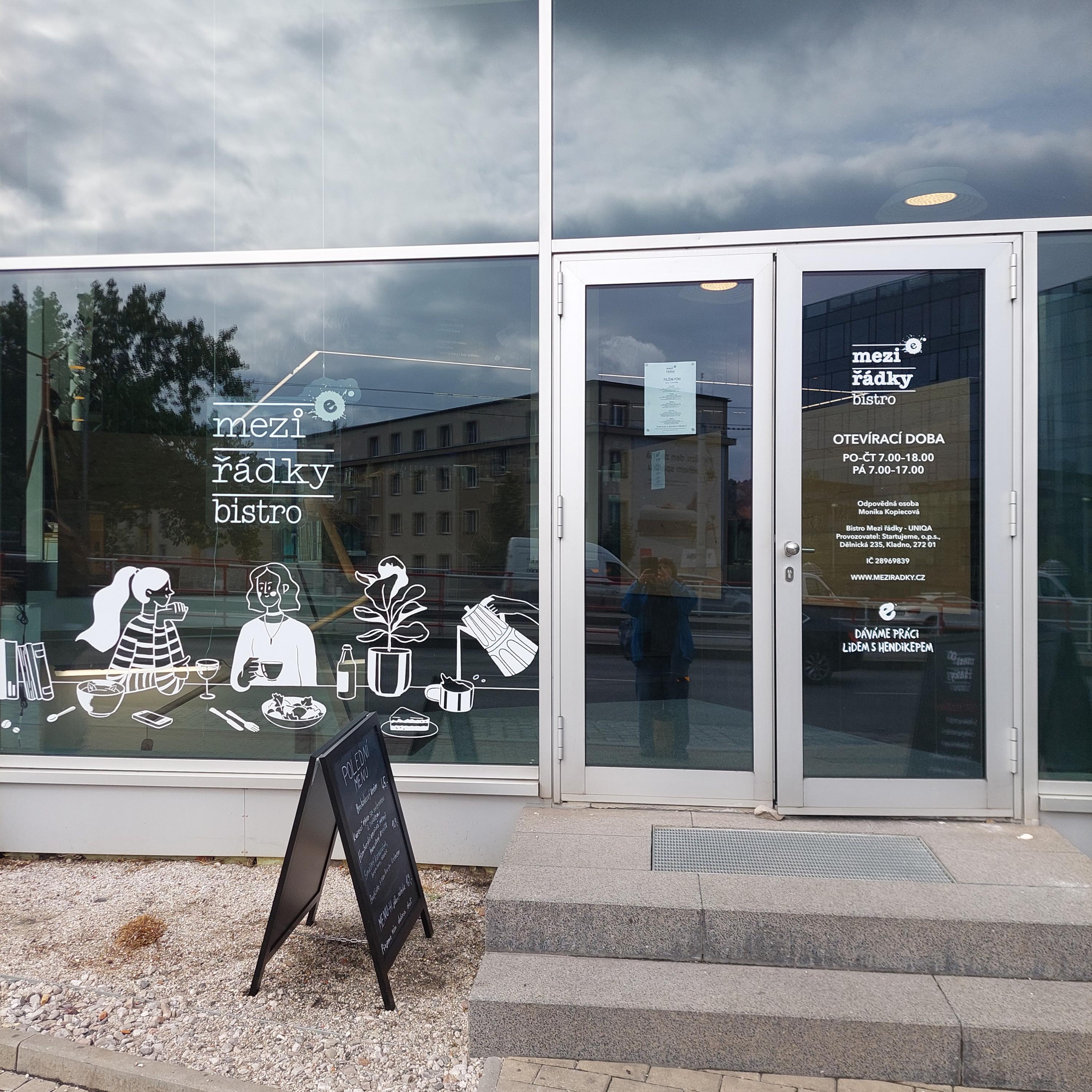 Bistro Mezi Řádky - Uniqa foto 4