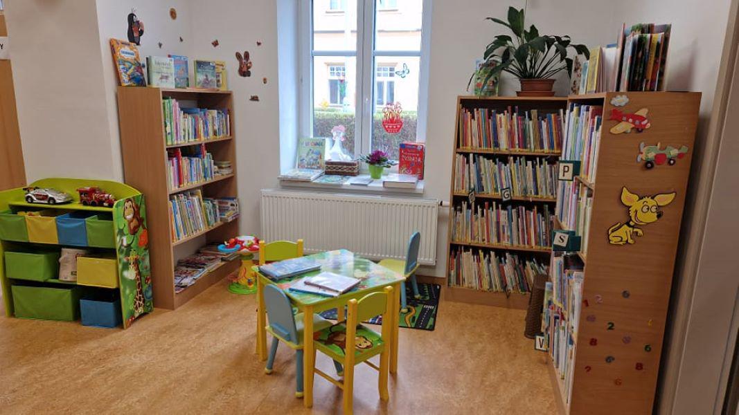 Městská knihovna Lázně Bohdaneč foto 4