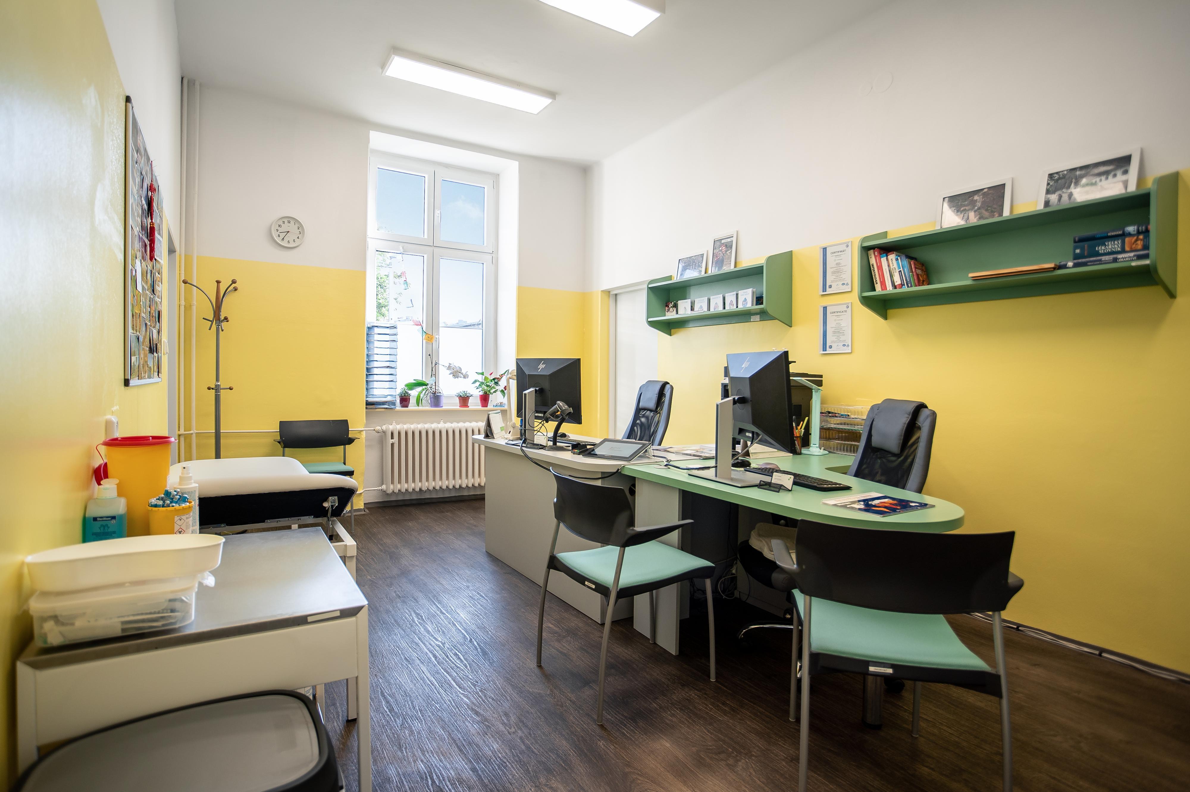 AVENIER | Očkování a cestovní medicína