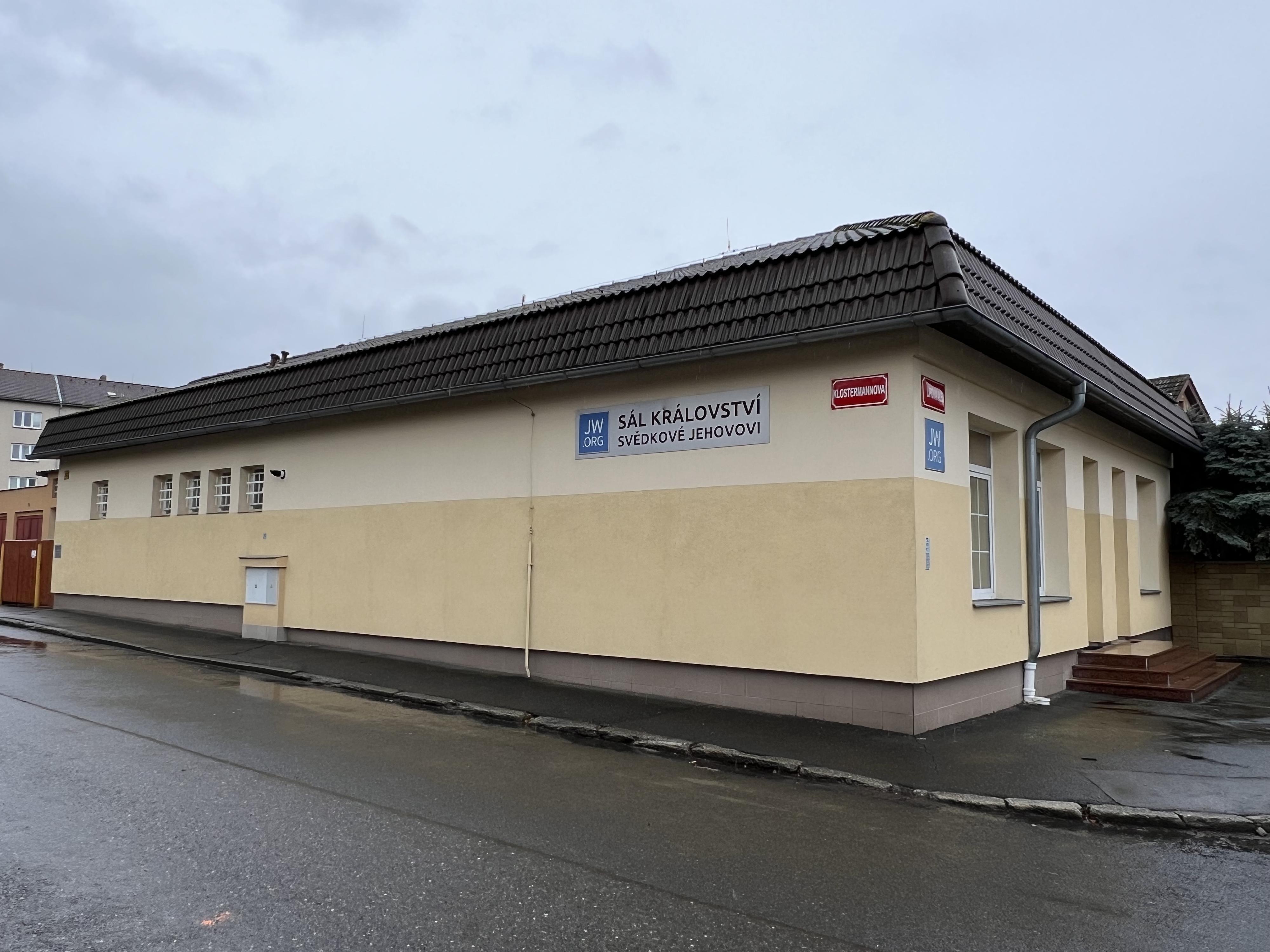 Náboženská společnost Svědkové Jehovovi foto 2