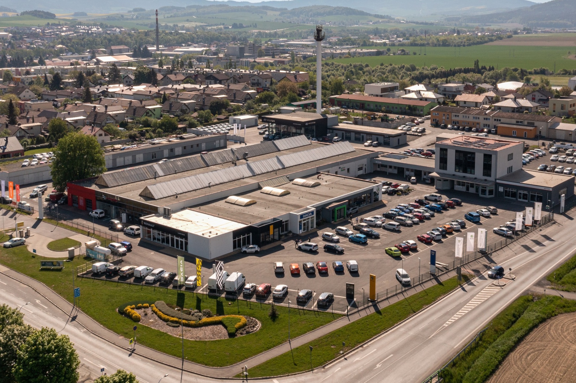 AUTOCENTRUM ŠMUCLER s.r.o. | nové vozy foto 4