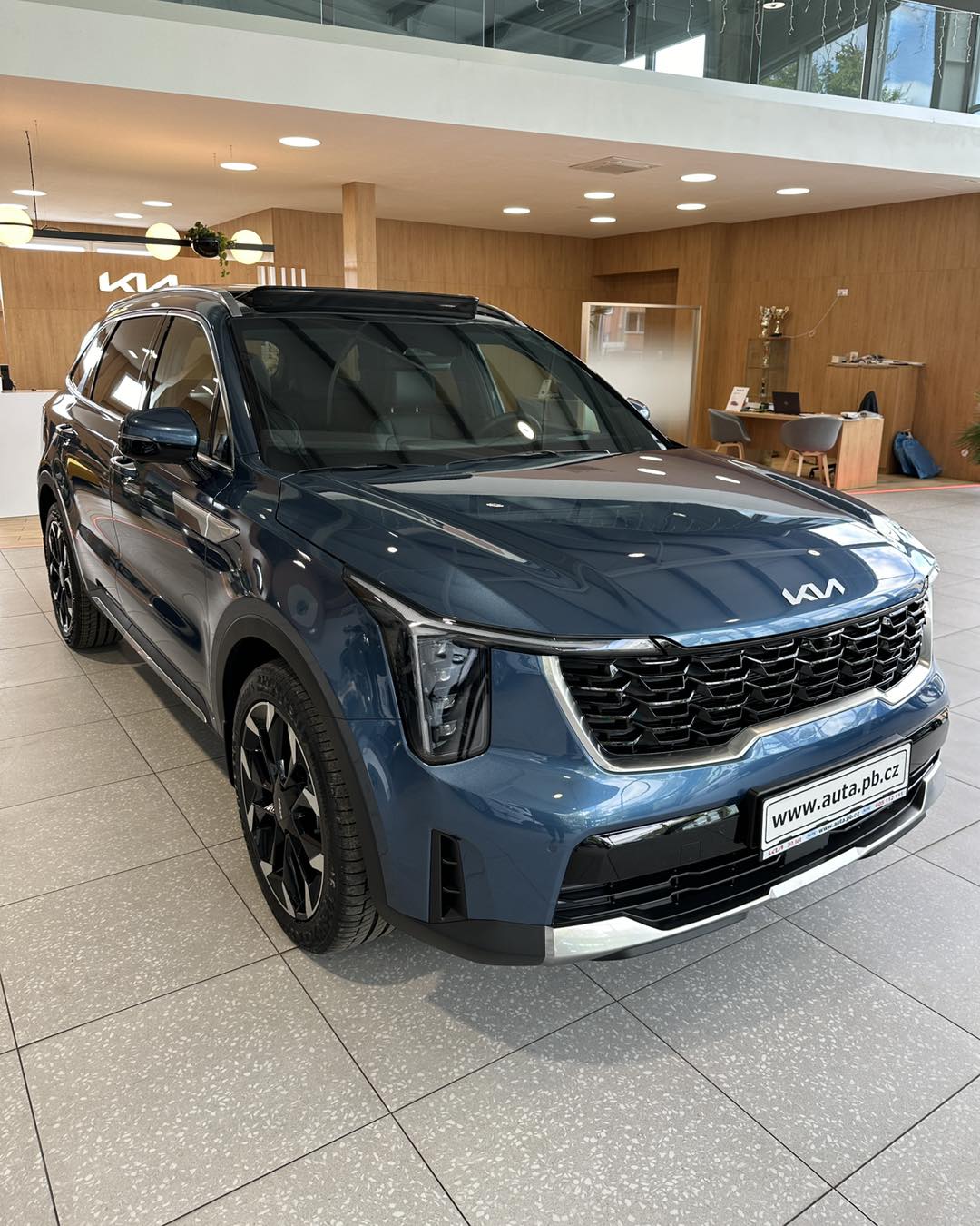 Auta s.r.o. -  autorizovaný prodej a servis vozů Kia, Nissan a MG, autorizovaný servis vozů Mitsubishi, prodej ojetých vozů foto 4