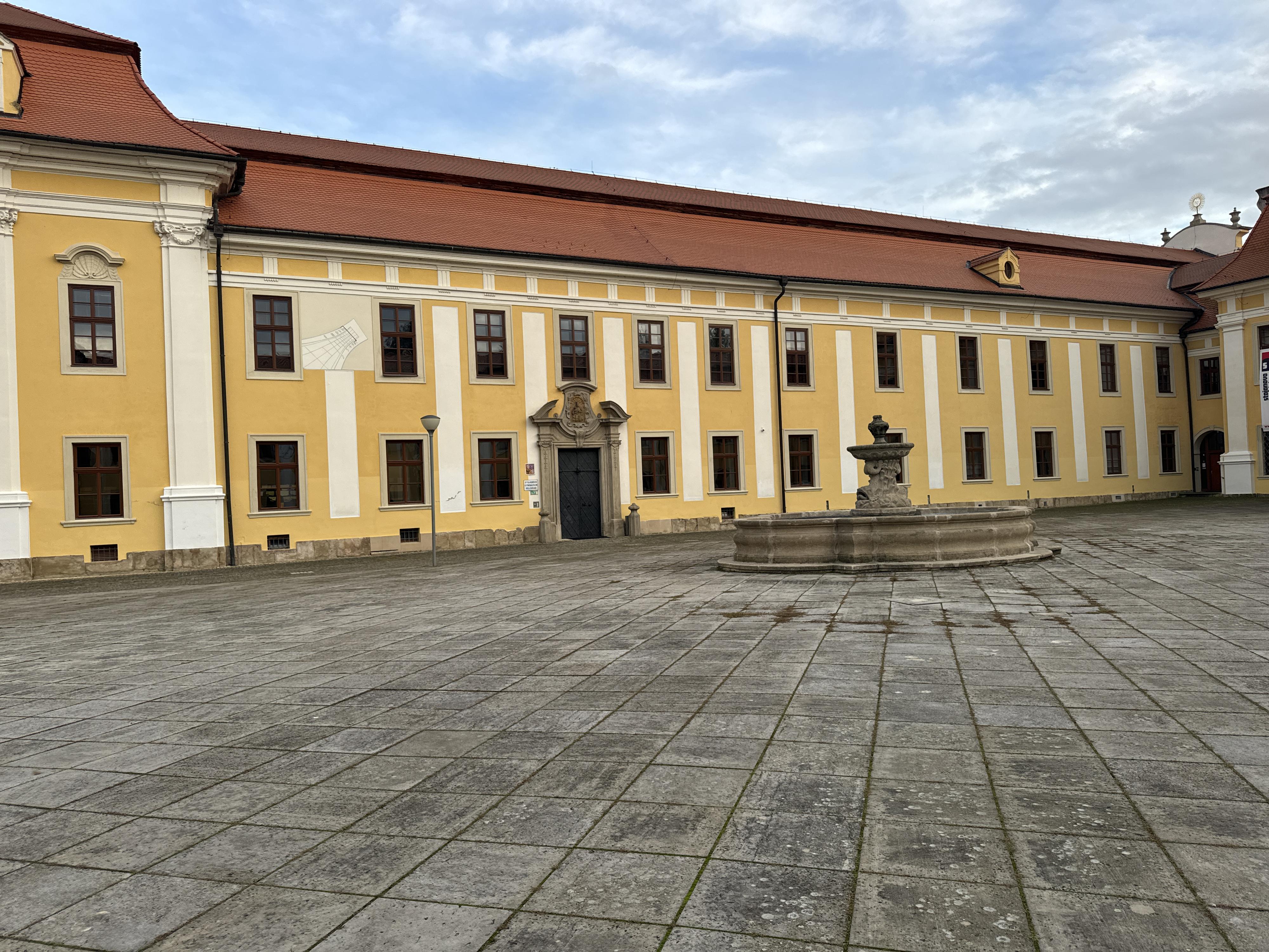 Stojanovo gymnázium, Velehrad foto 6