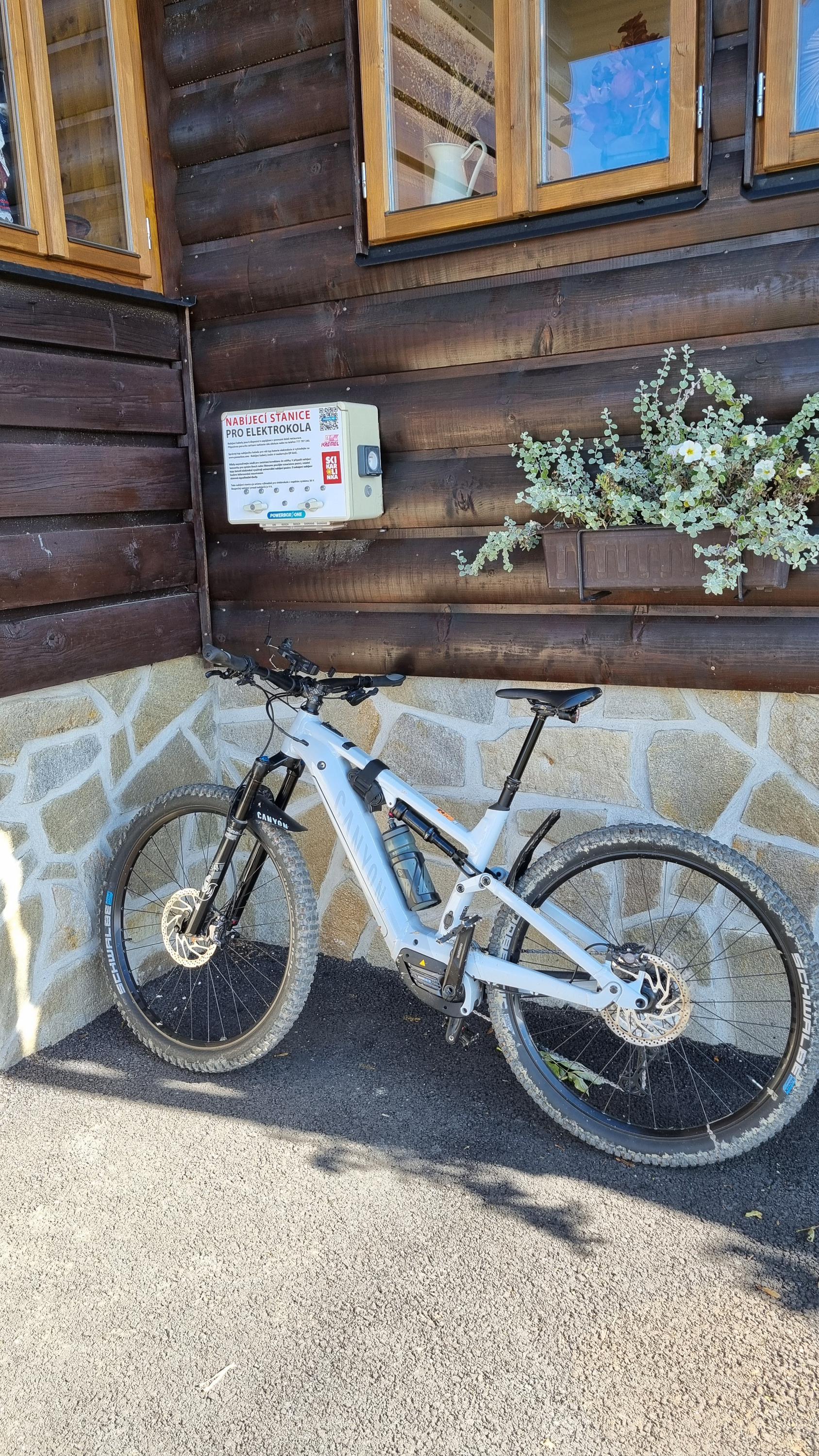 Nabíjecí stanice Horský hotel Čarták foto 5