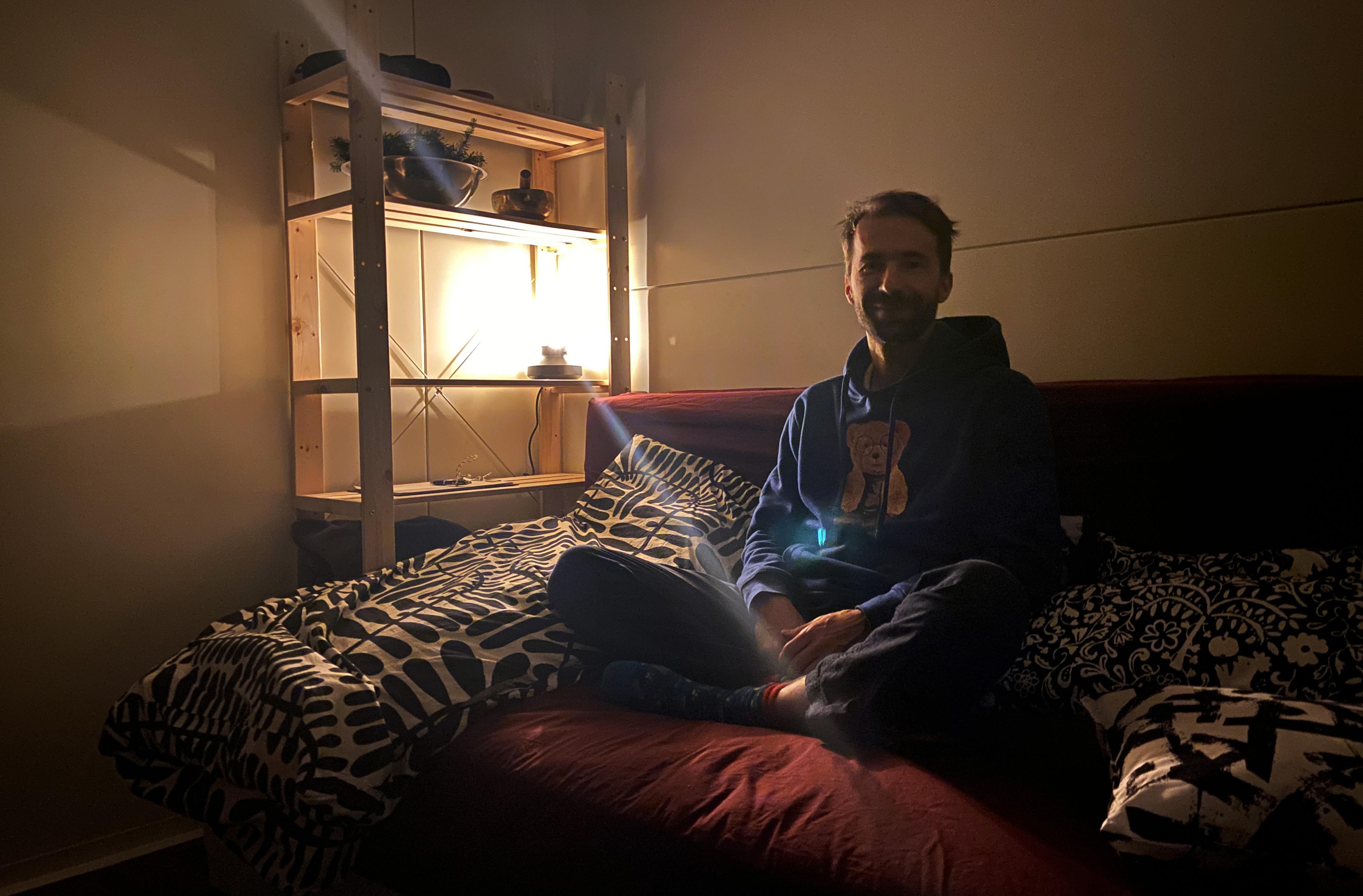 Átma, pobyt ve tmě foto 3