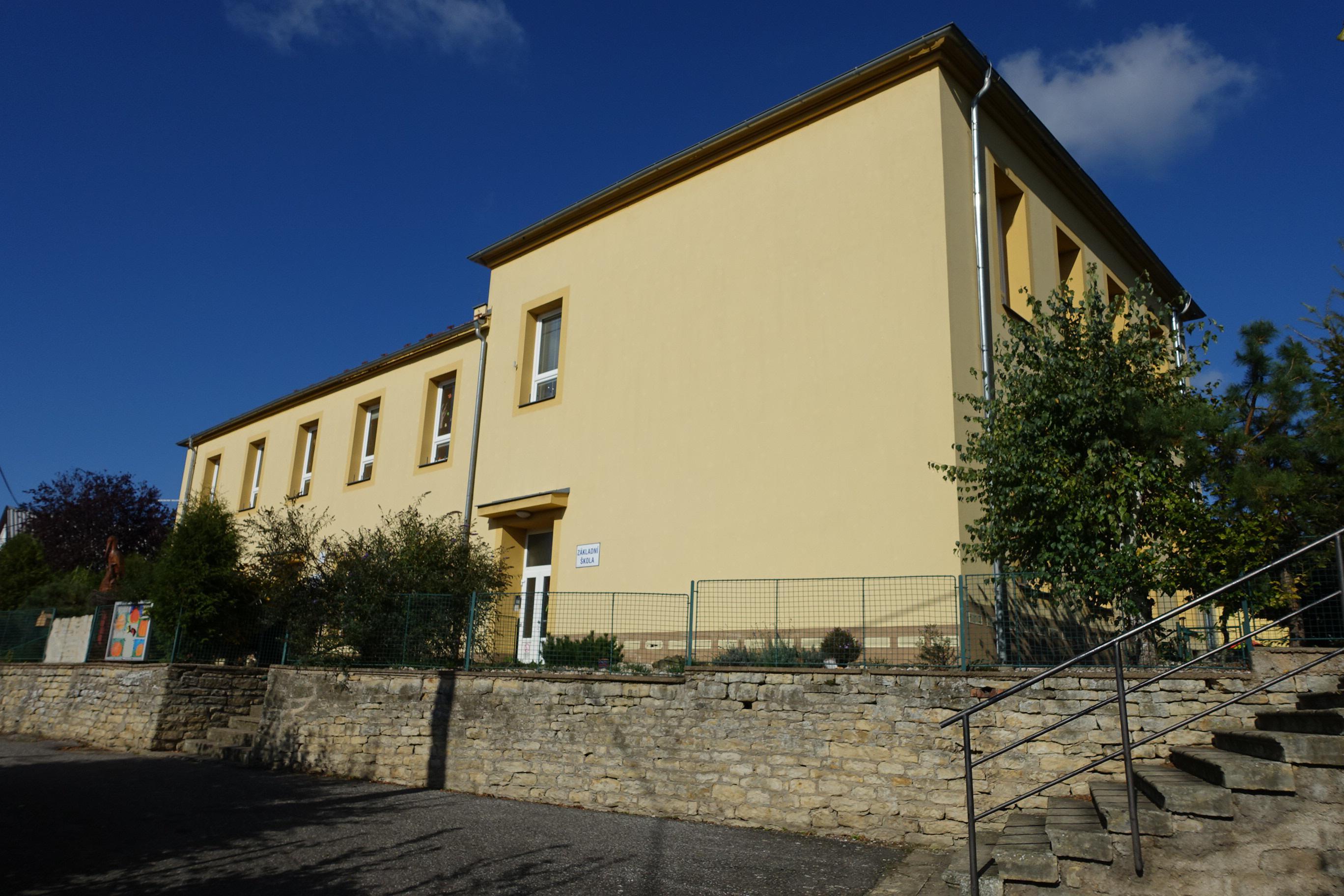 Základní škola České Heřmanice