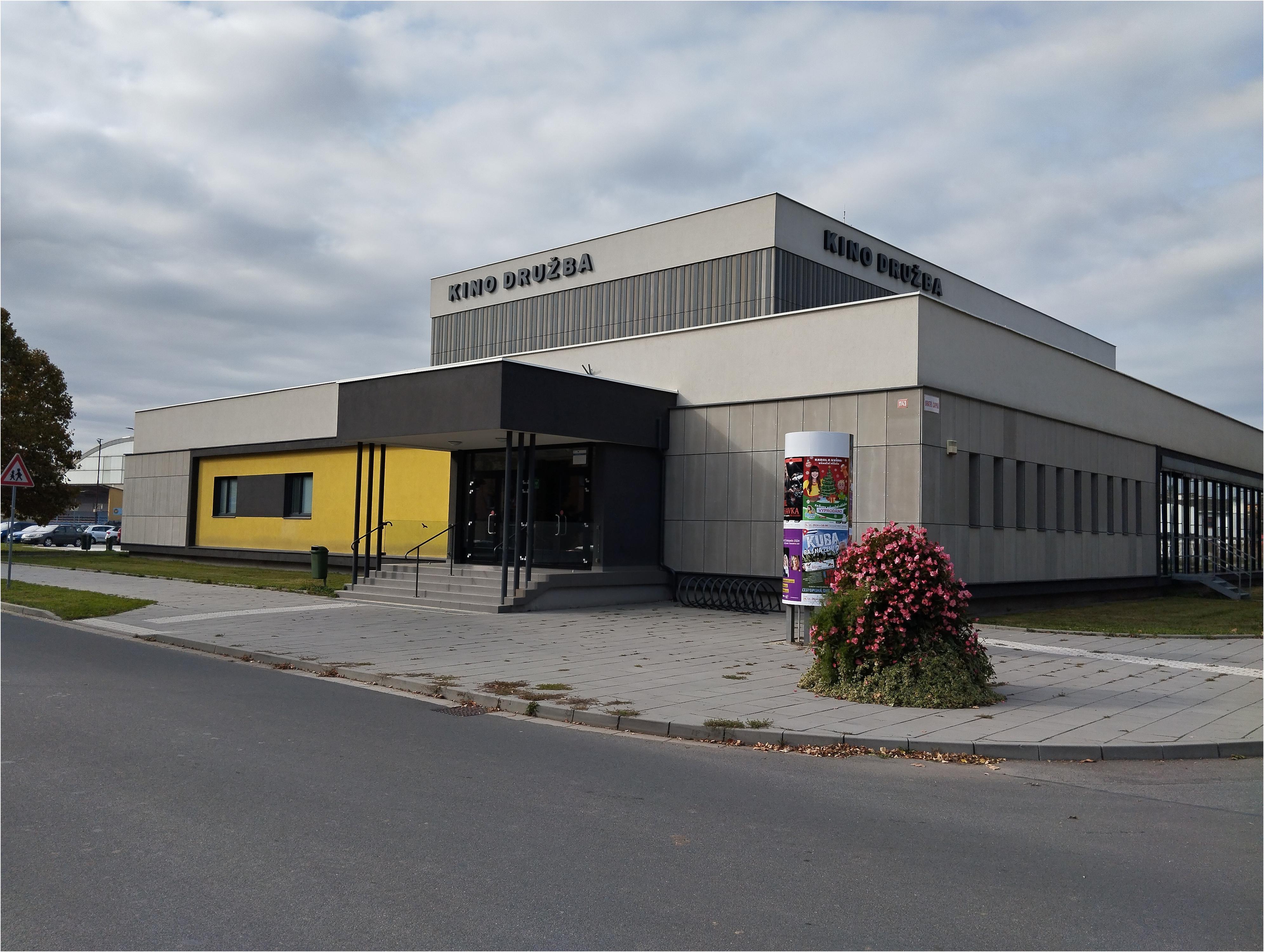 Kino Družba foto 3