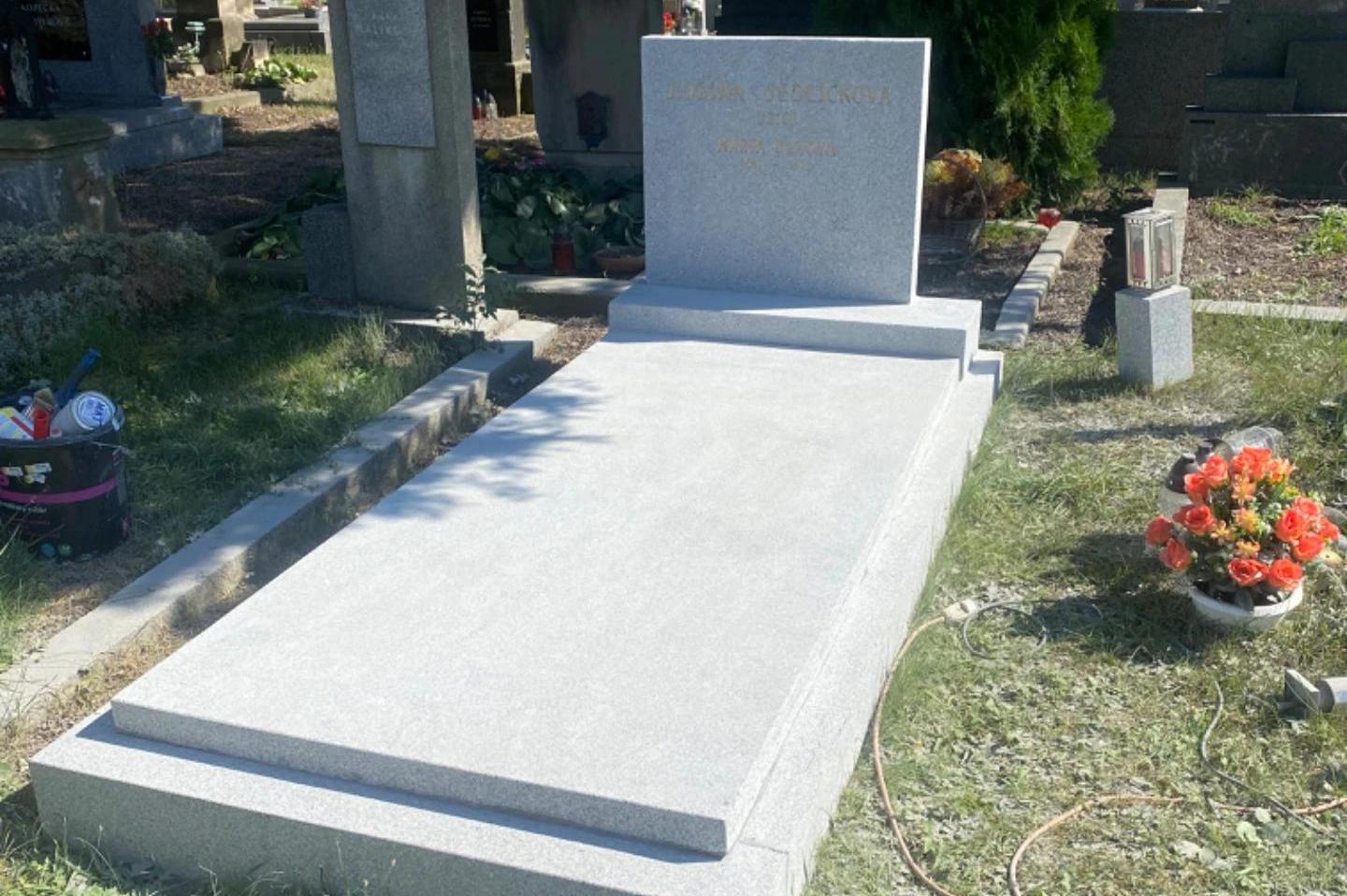 Hrobnické a kamenické práce Otto Vlasák