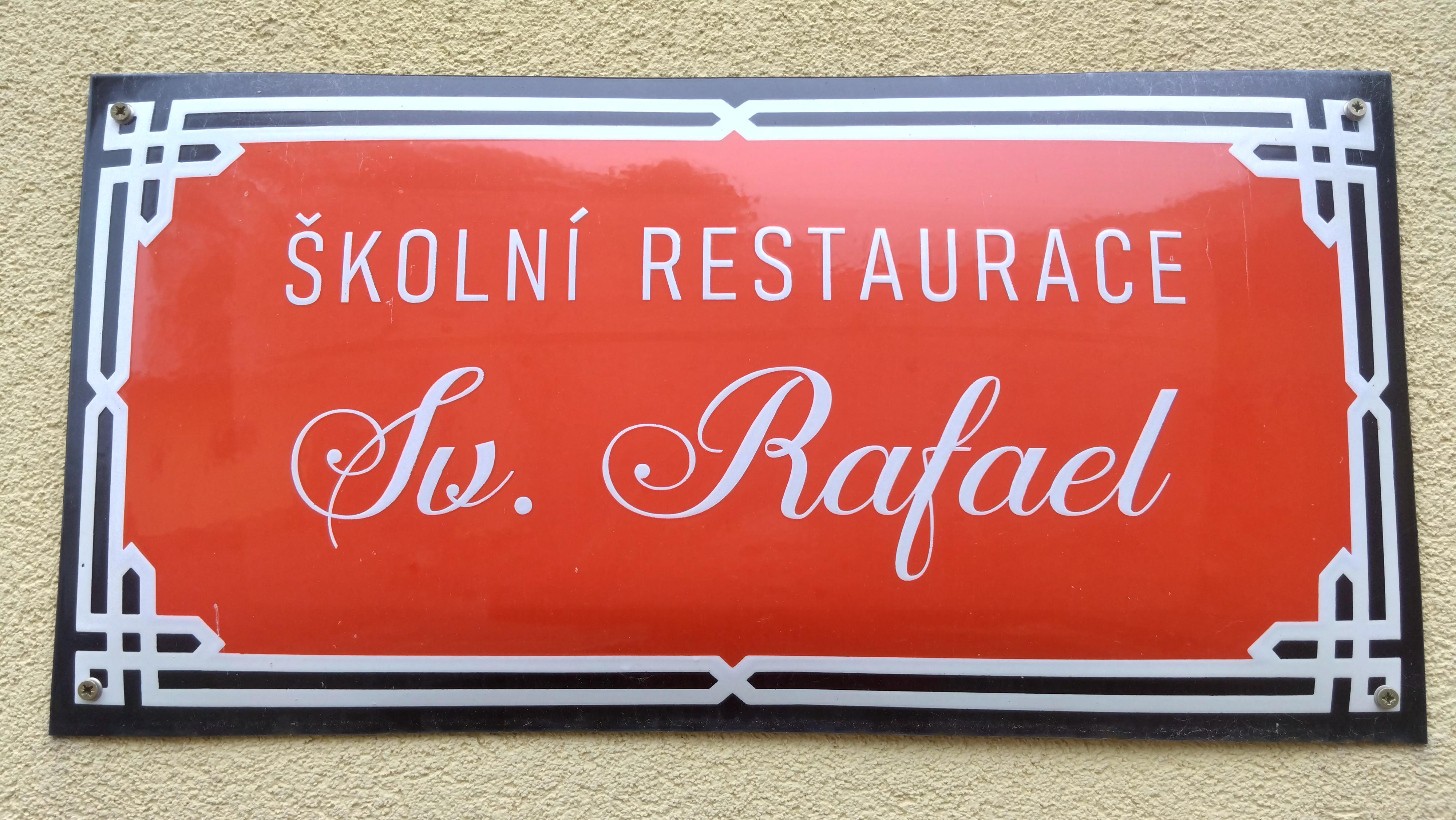Školní restaurace "Sv. Rafael" foto 2