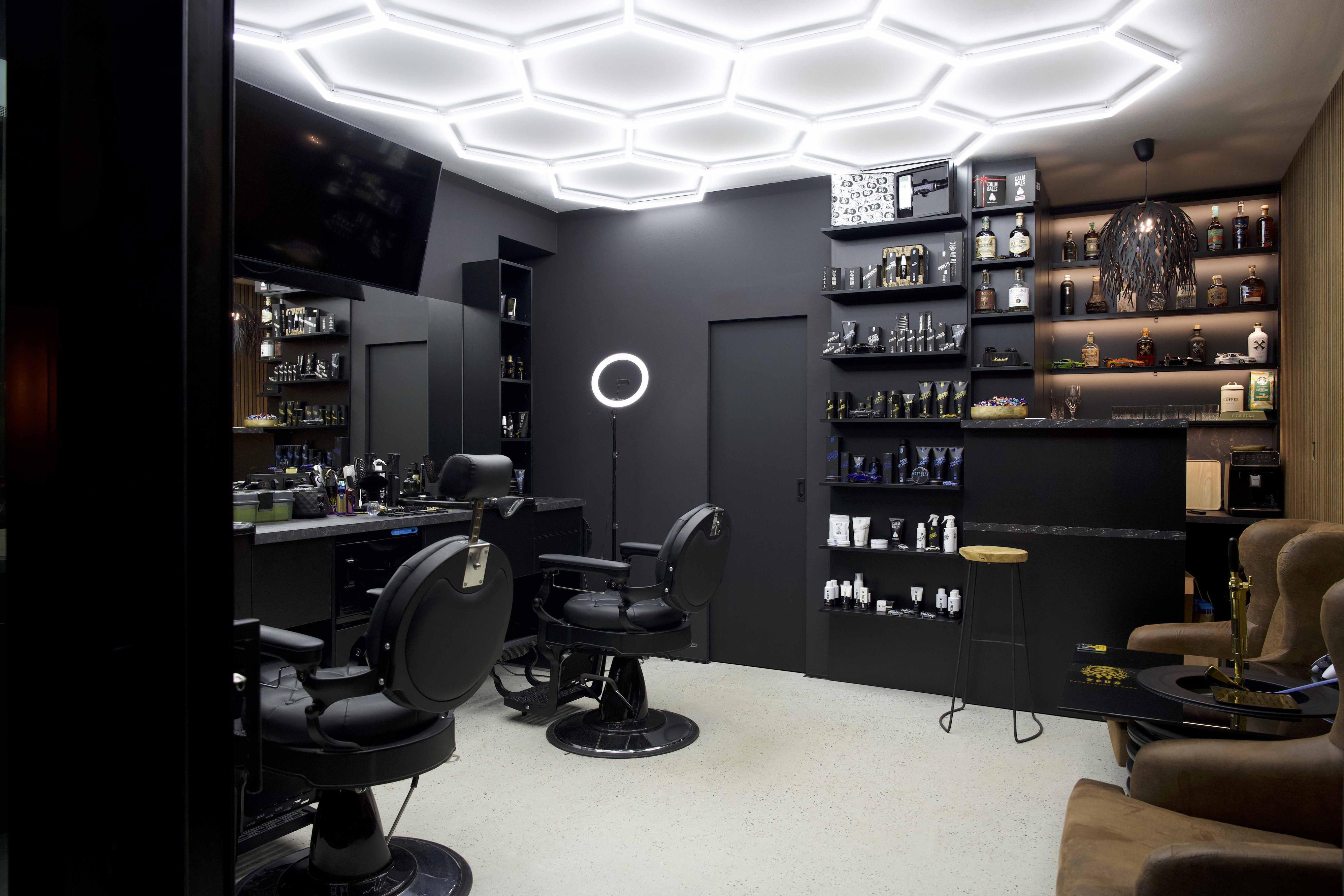 ZEUS BARBERSHOP & CARS