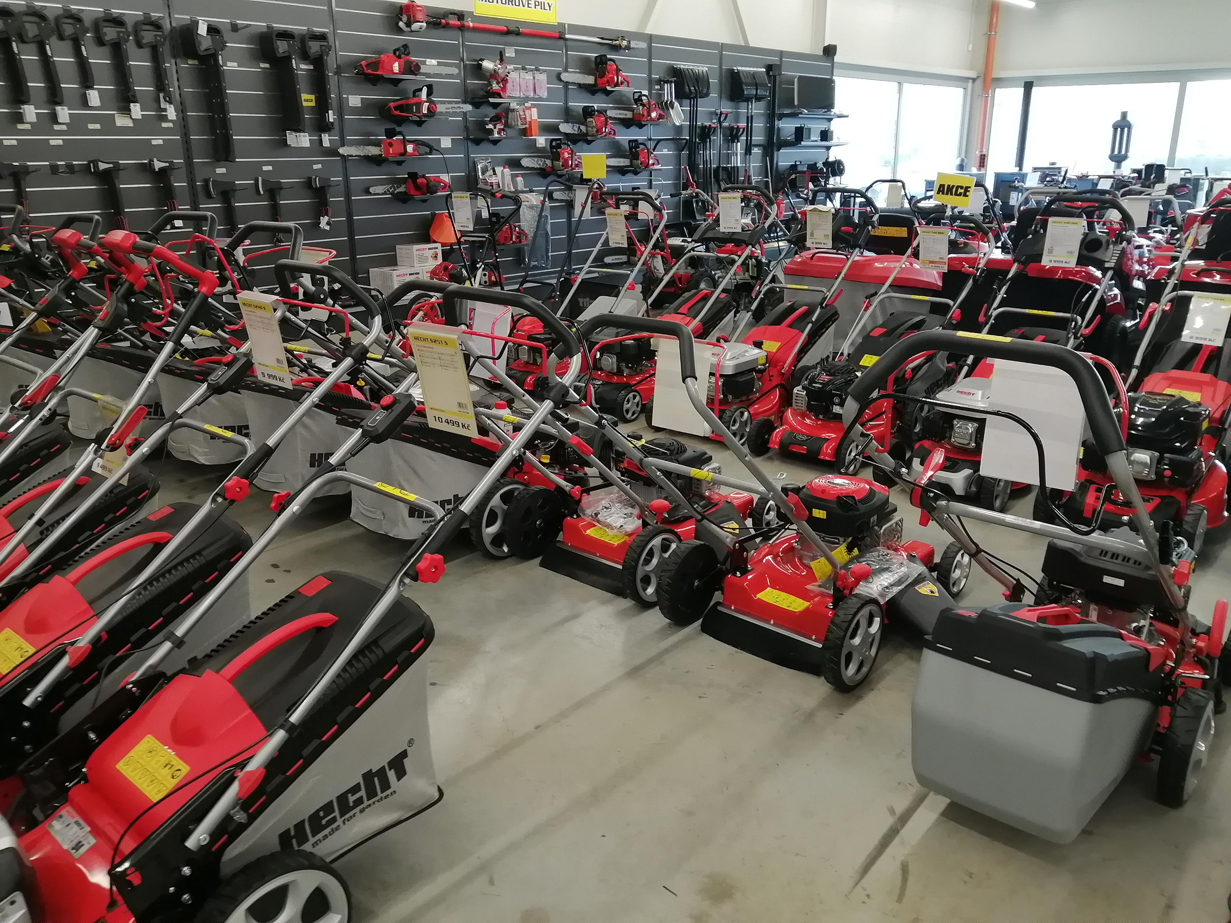 HECHT - specialista na zahradu foto 6