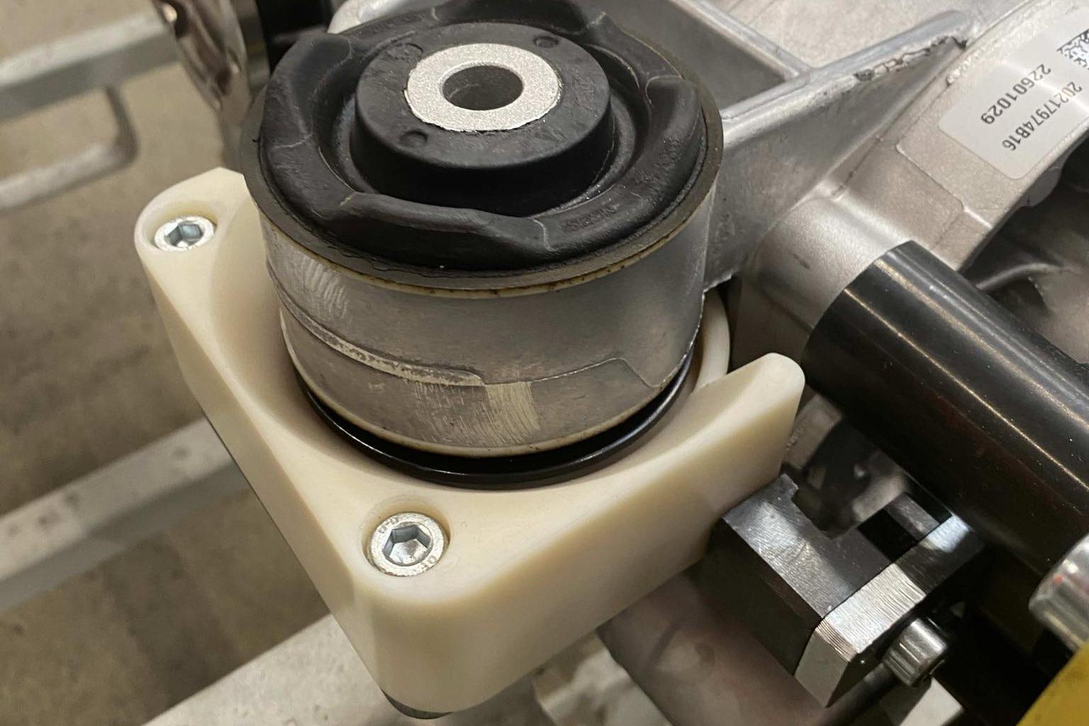 Tomáš Vrábel - Kovovýroba