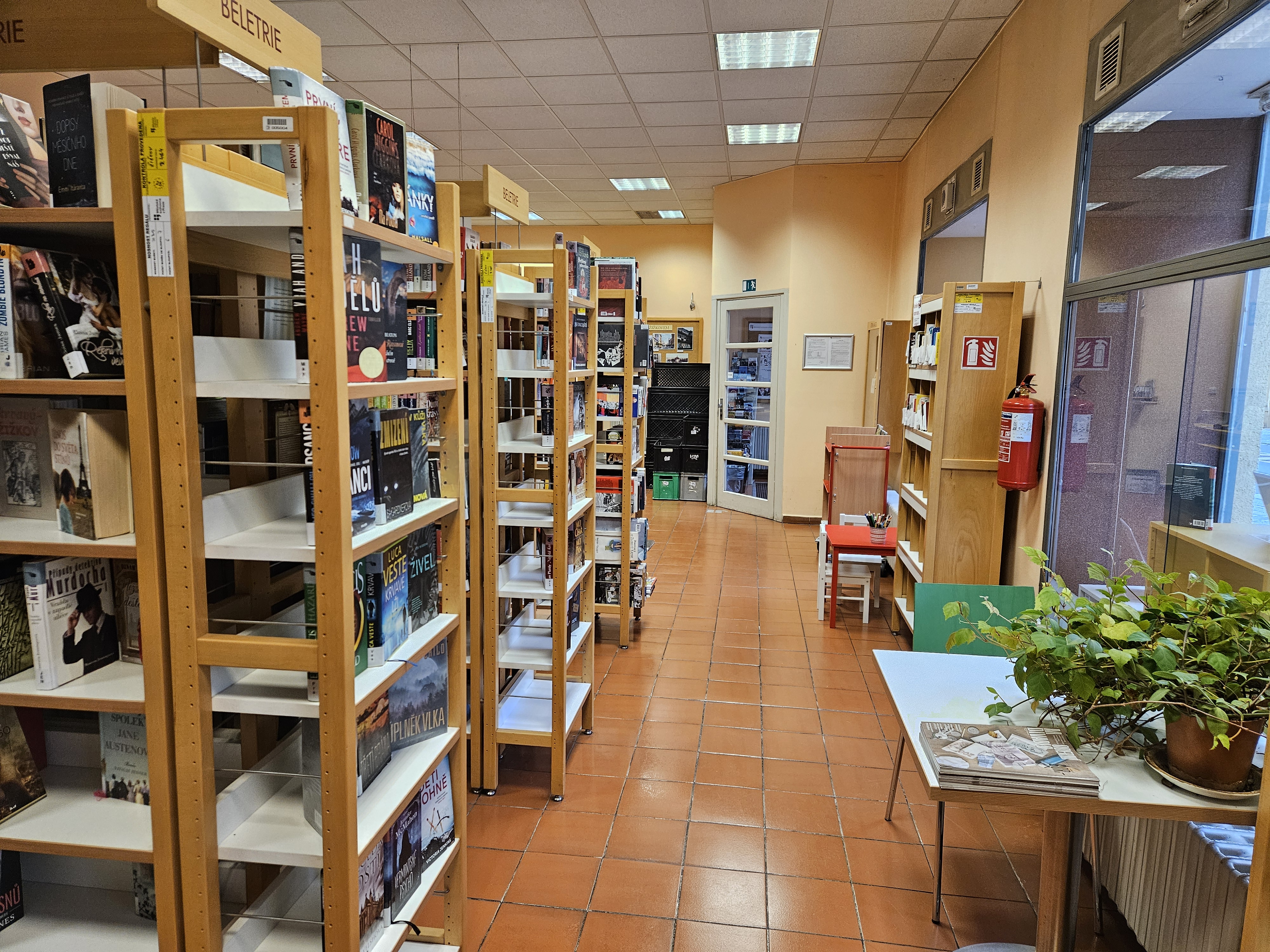 Městská knihovna v Praze - Žižkov foto 3