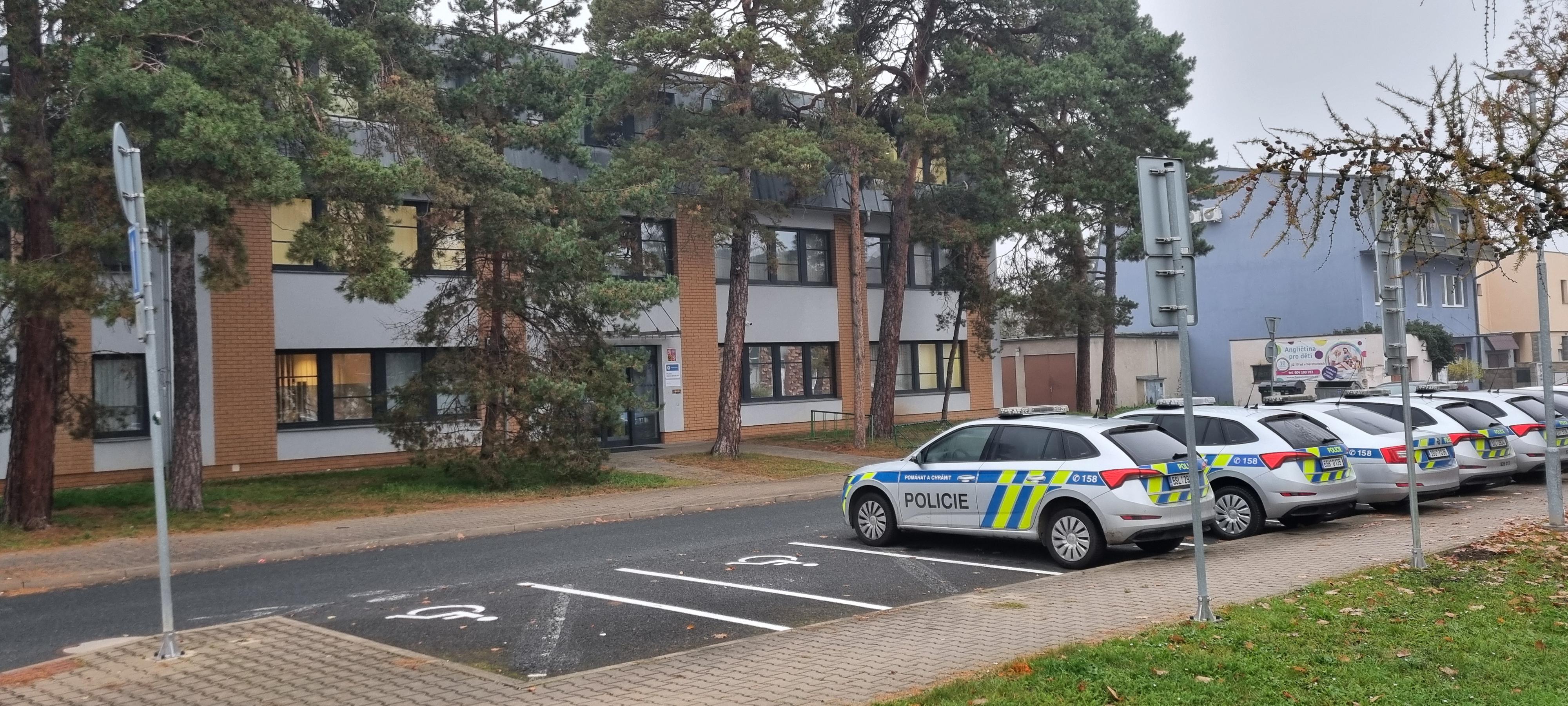 Policie ČR - Obvodní oddělení Neratovice foto 2