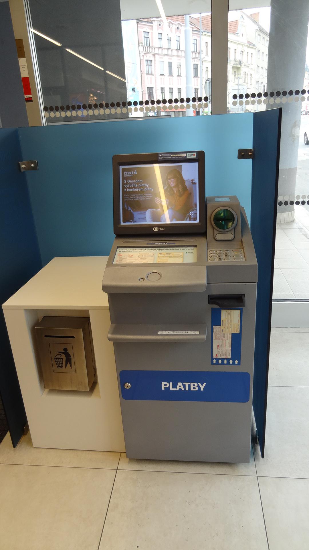 Bankomat České spořitelny foto 2