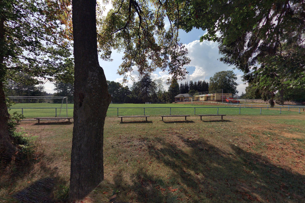 Fotbalové hřiště Nová Ves nad Nisou