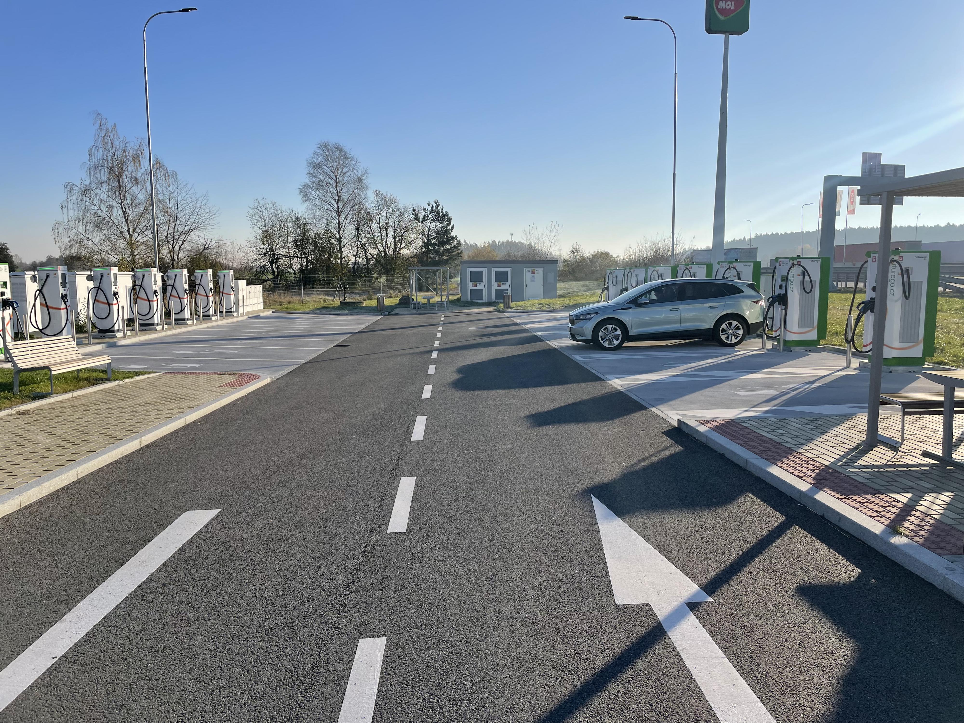 Nabíjecí stanice ČEZ