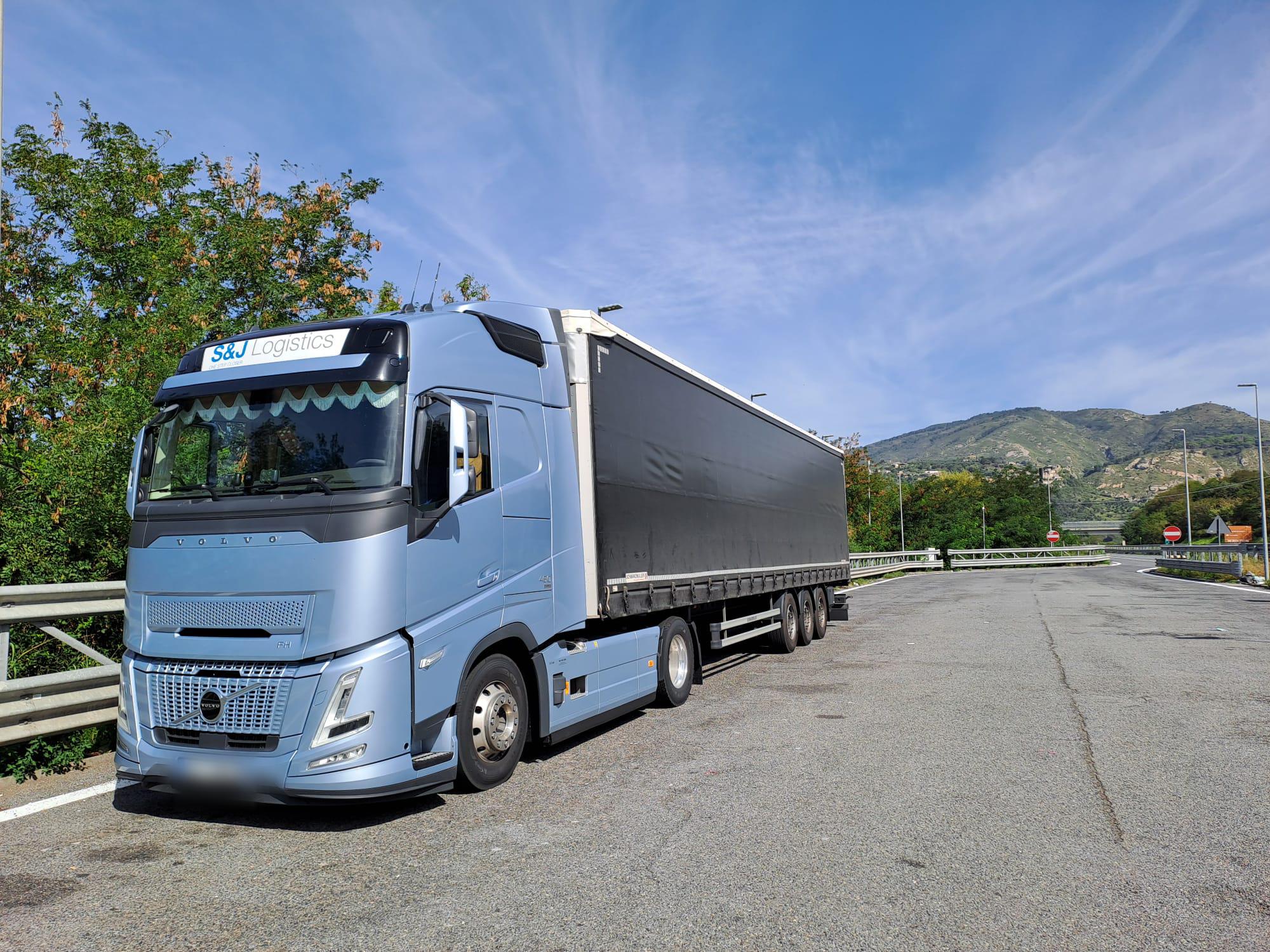 S&J Logistics foto 3