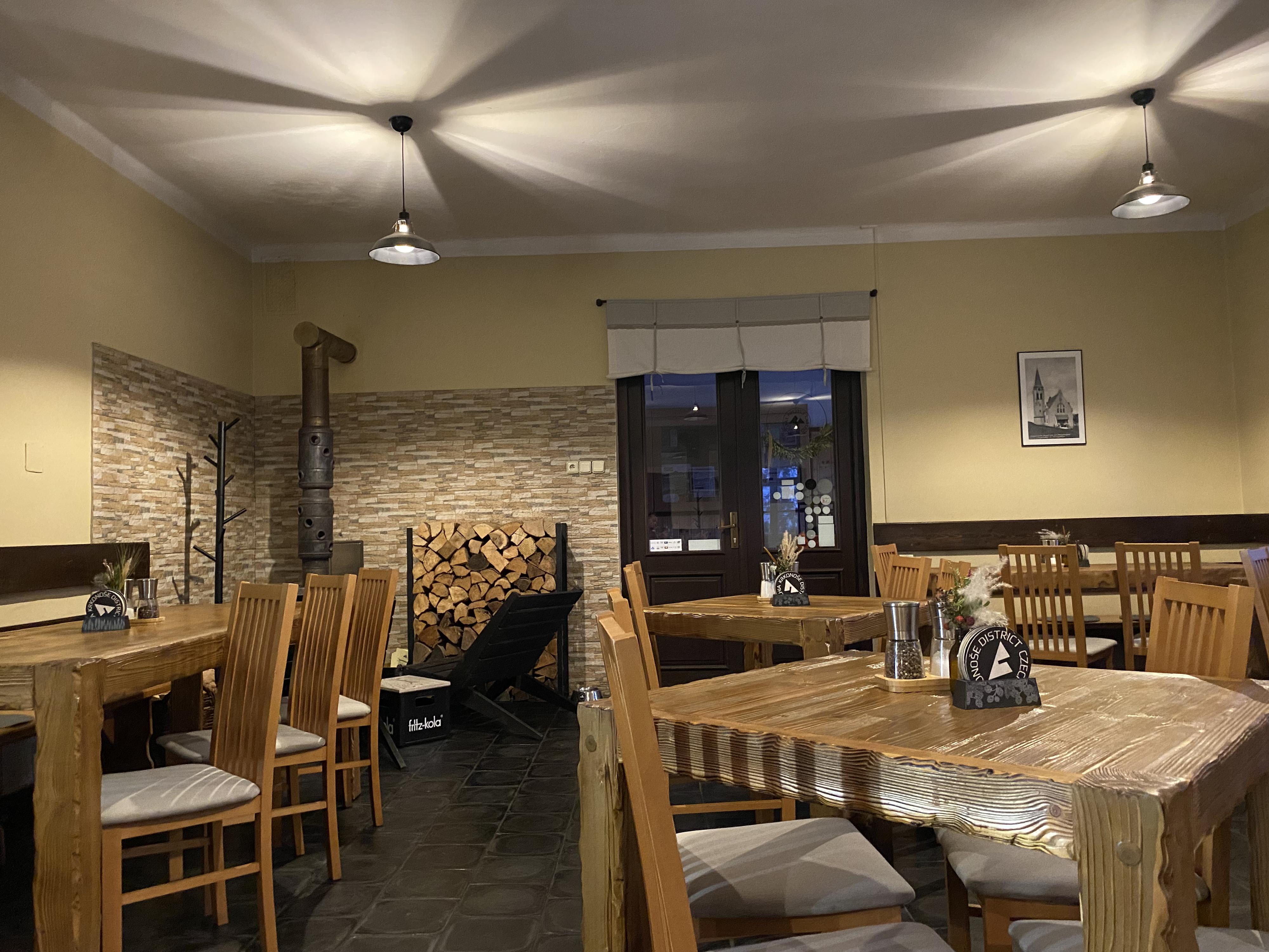 Obecní restaurace Strážné foto 6