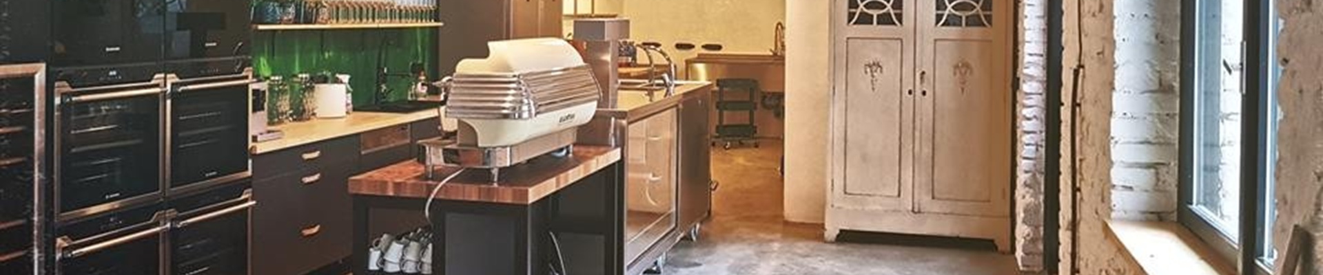 Úvodní obrázek MĚSTO - MOŘE