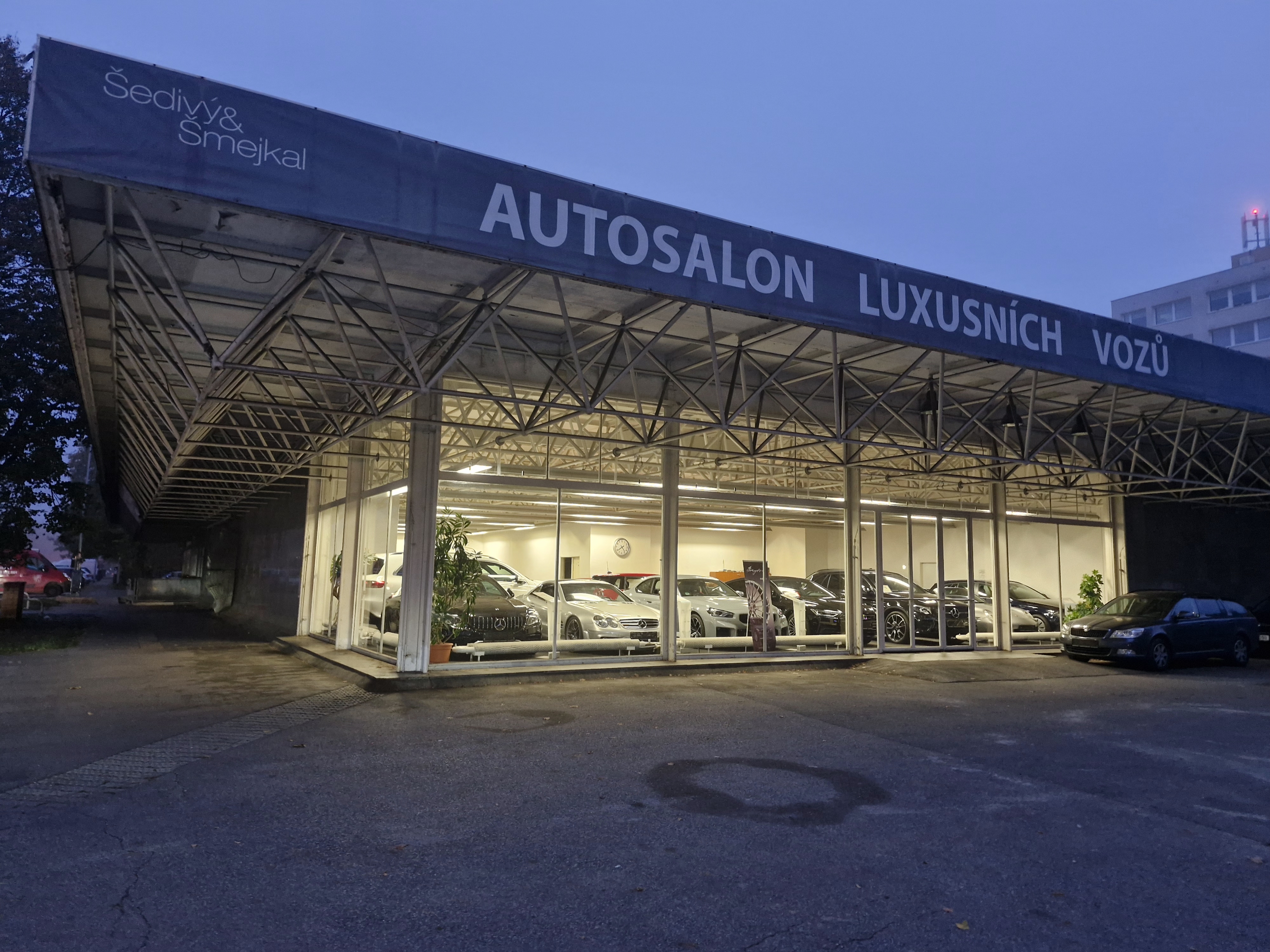 Autosalon Šedivý & Šmejkal s.r.o. foto 4