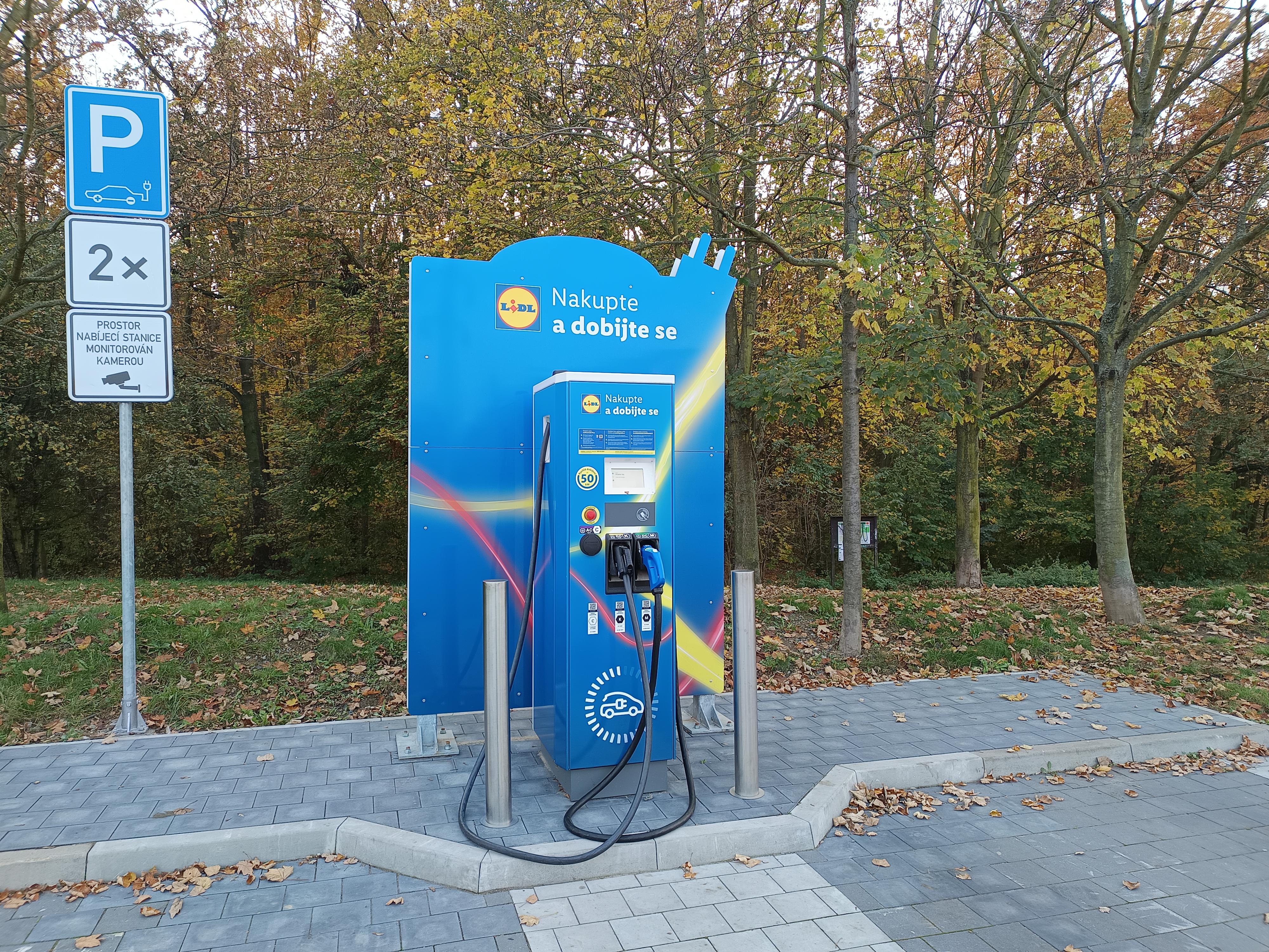 Nabíjecí stanice Lidl