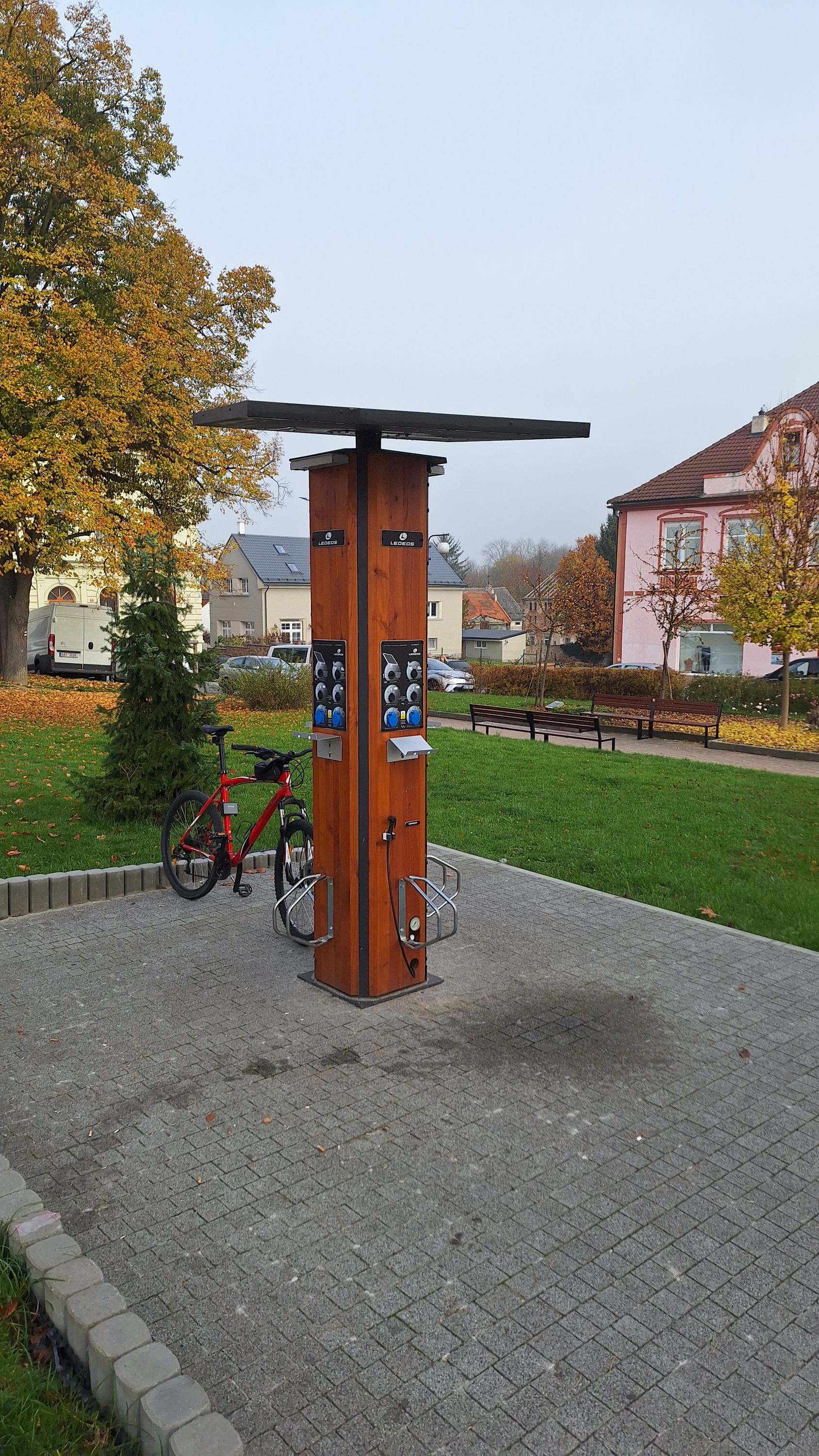 Ledeos - TIP SPOT foto 2