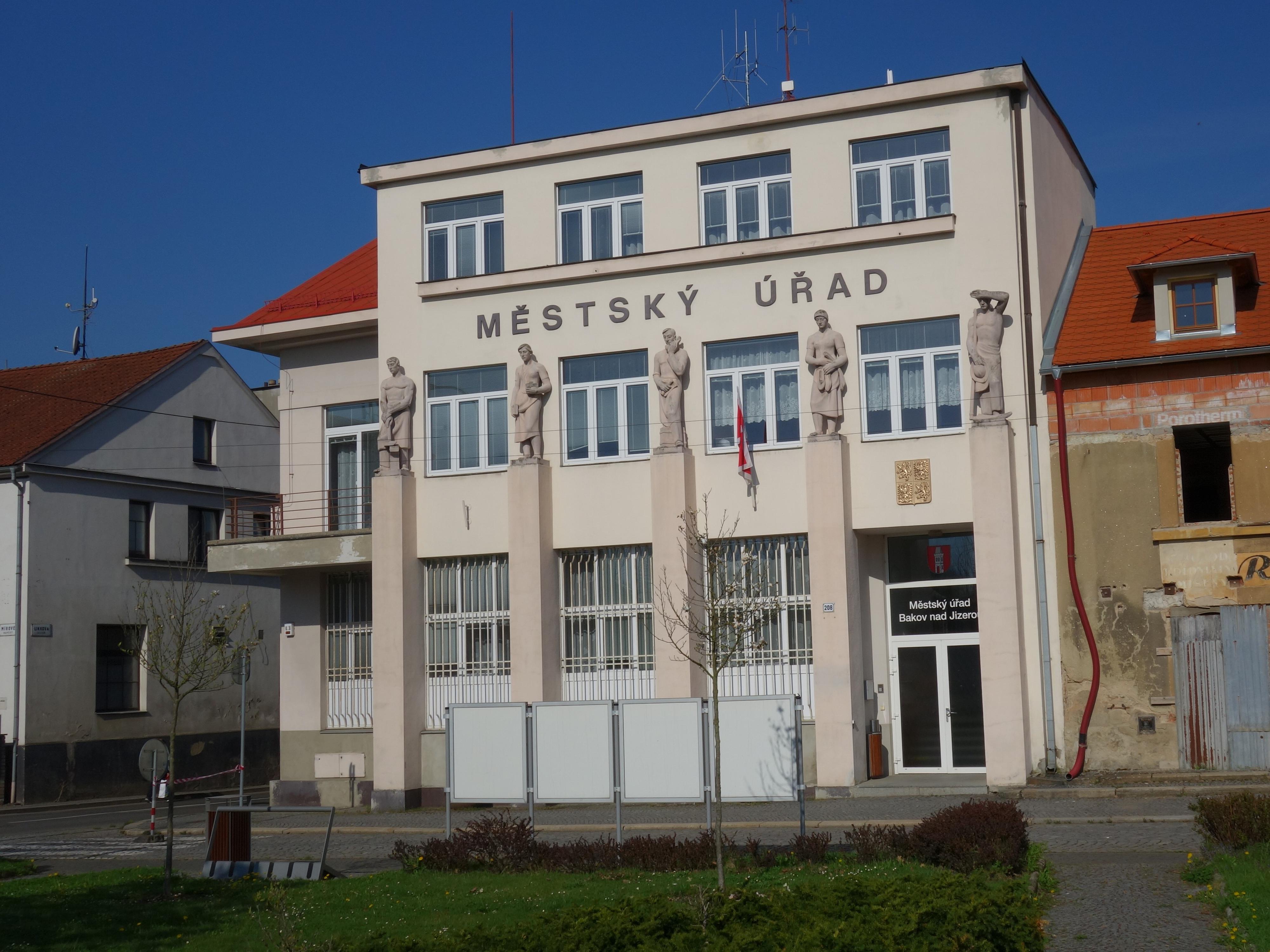 Bakov nad Jizerou - Městský úřad foto 4