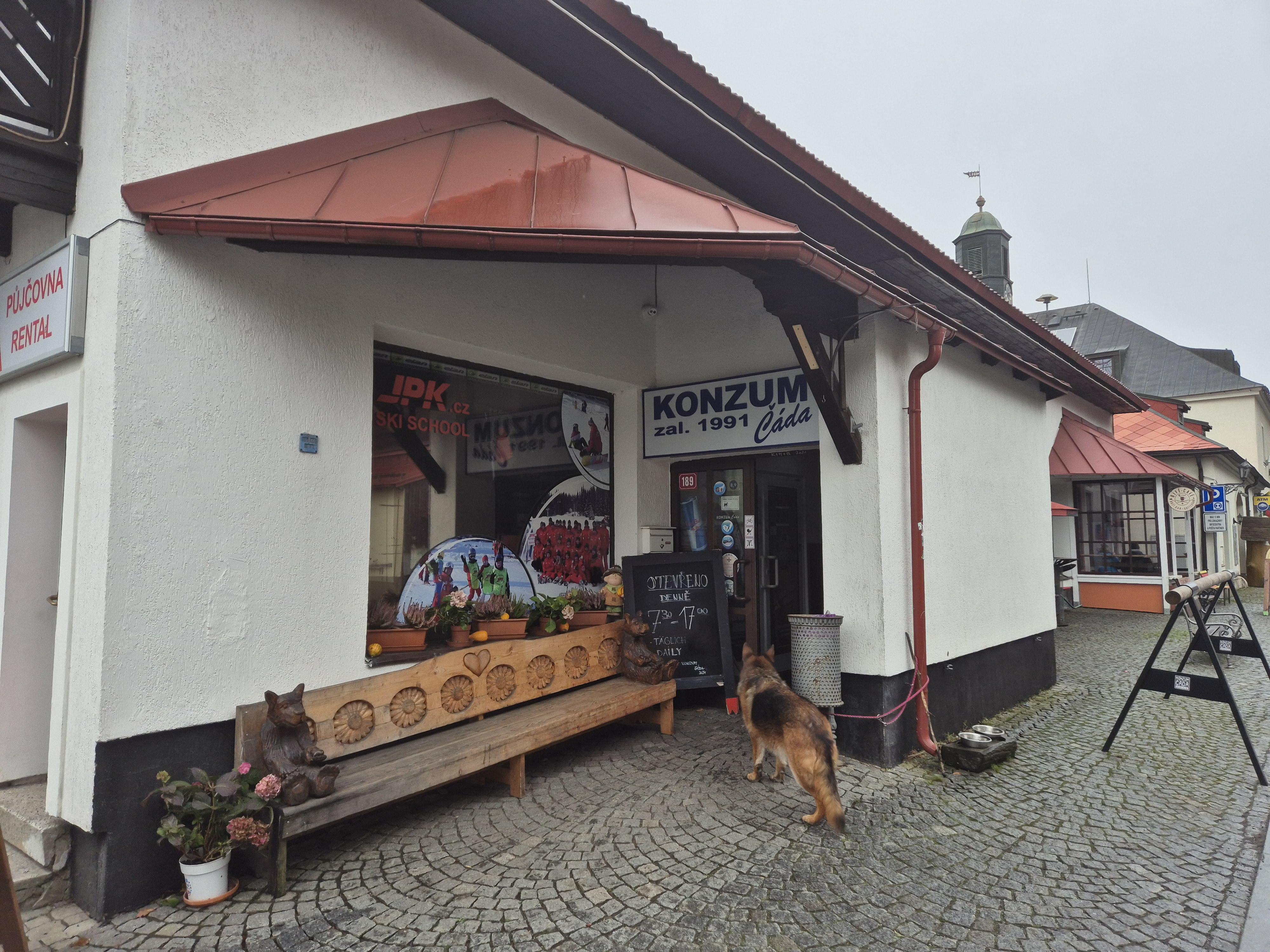 Konzum Čáda foto 6