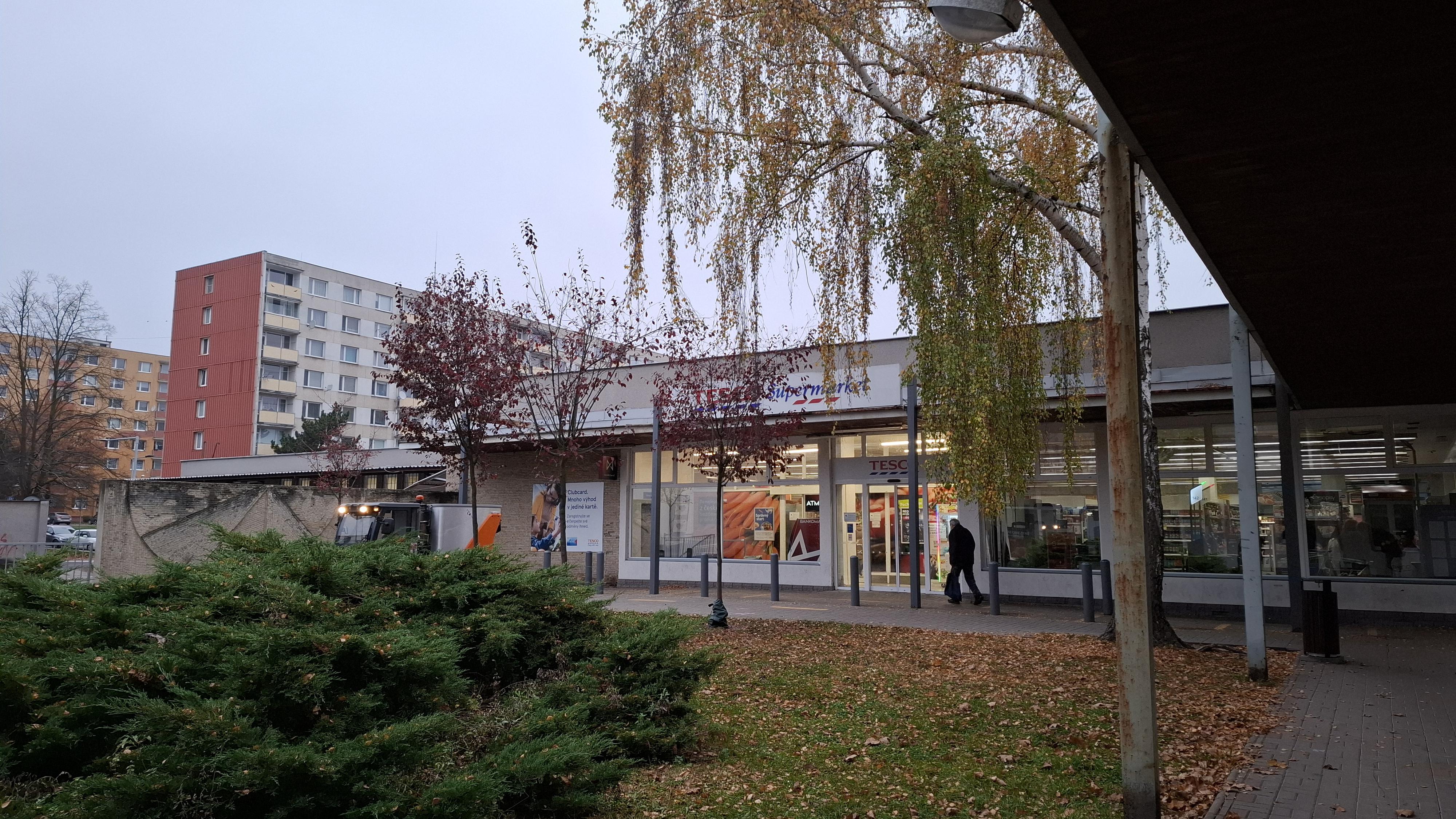 Tesco Supermarket foto 3