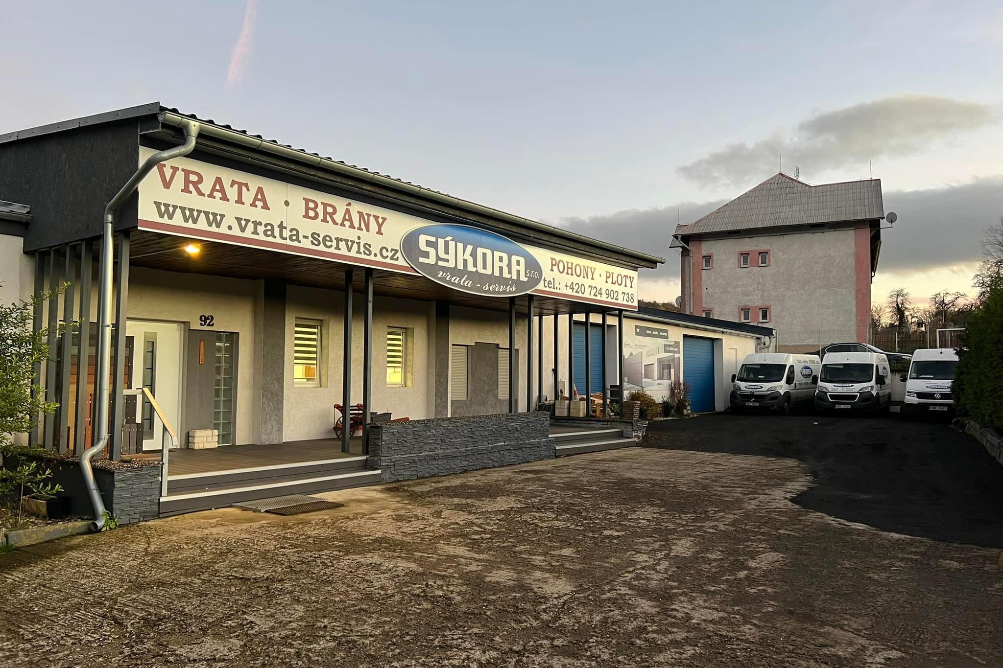 Vrata-servis SÝKORA s.r.o.