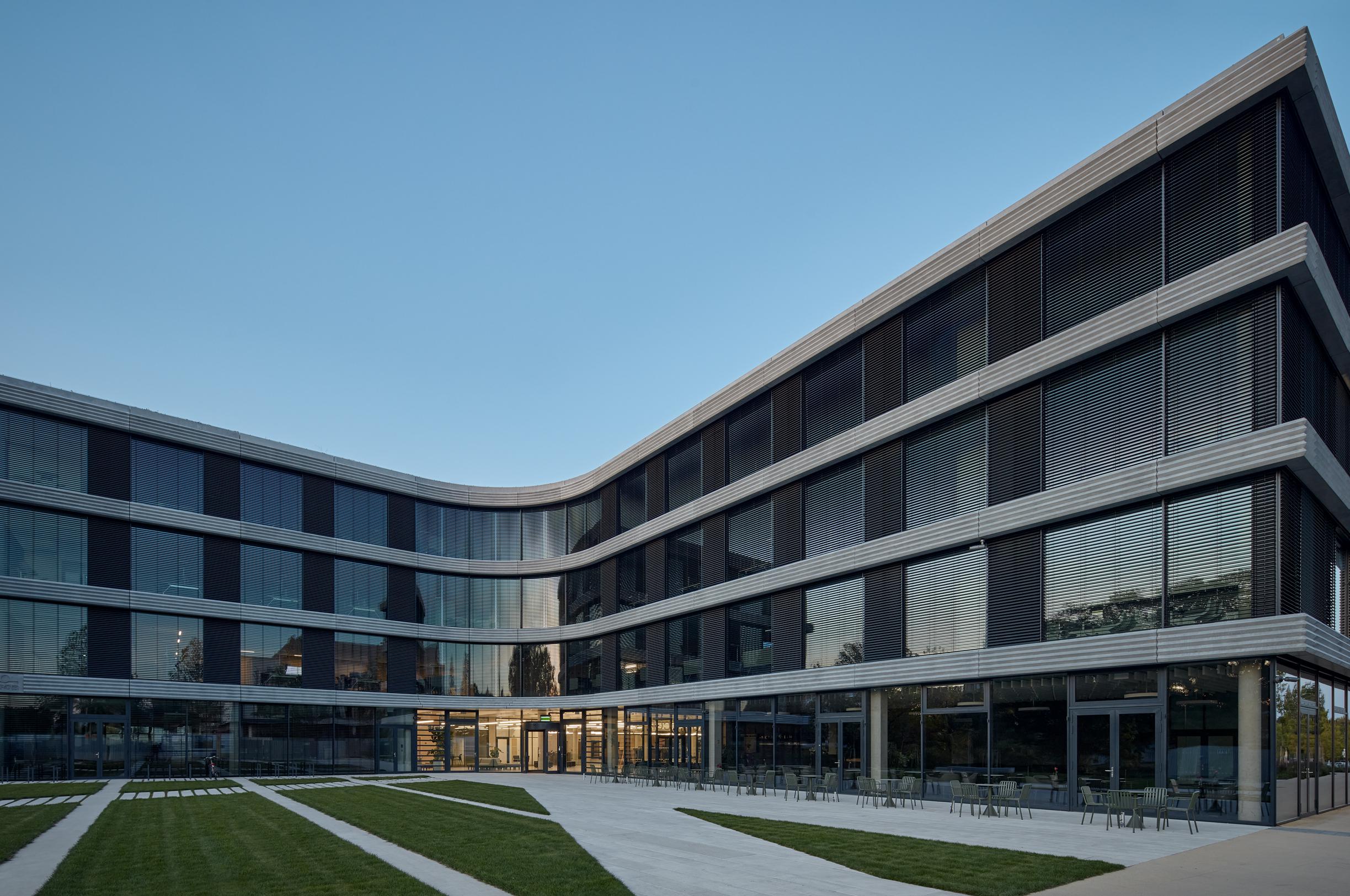 HHQ Regionální centrála ČSOB