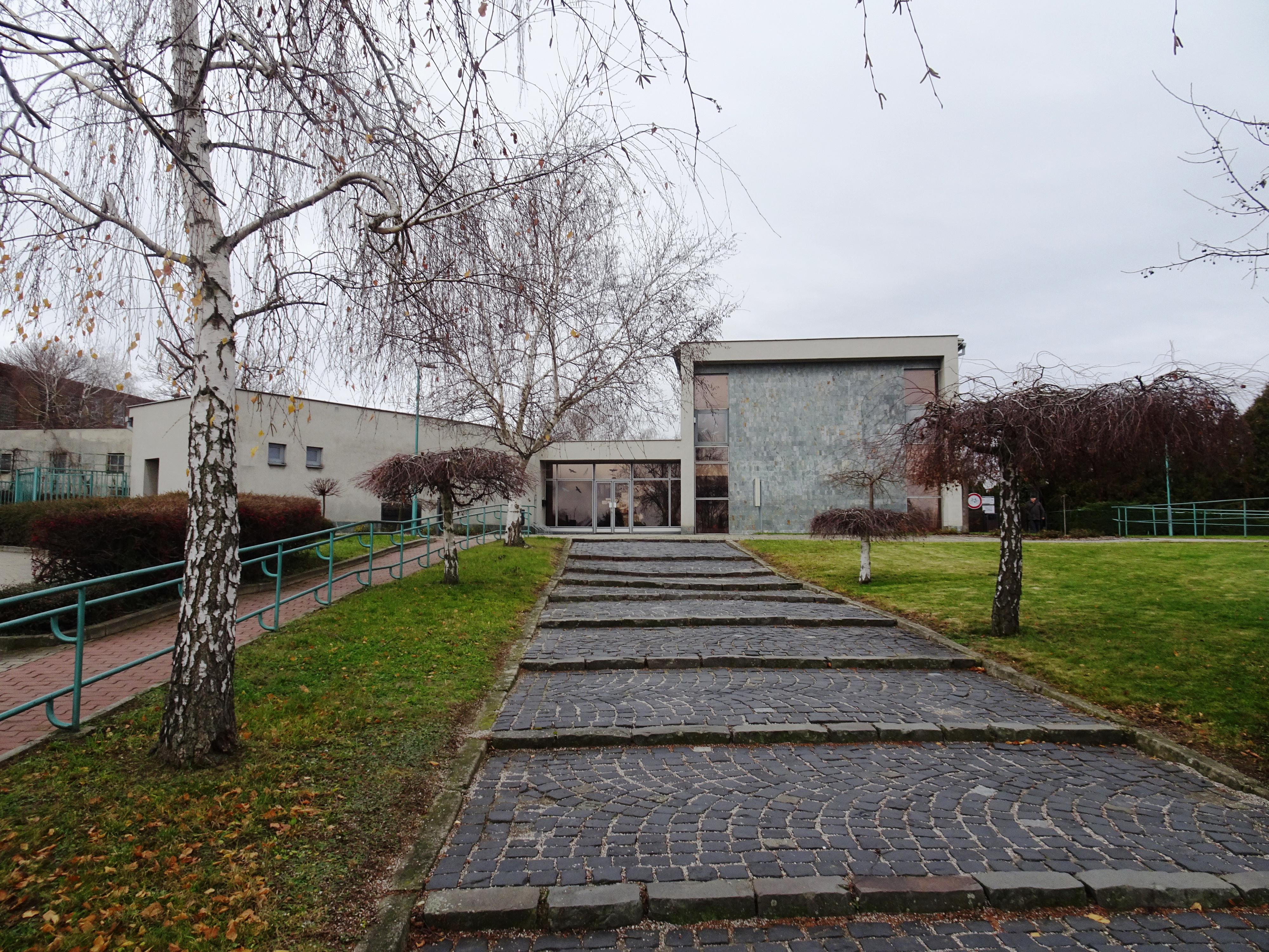 Služby Města Veselí nad Moravou - smuteční síň