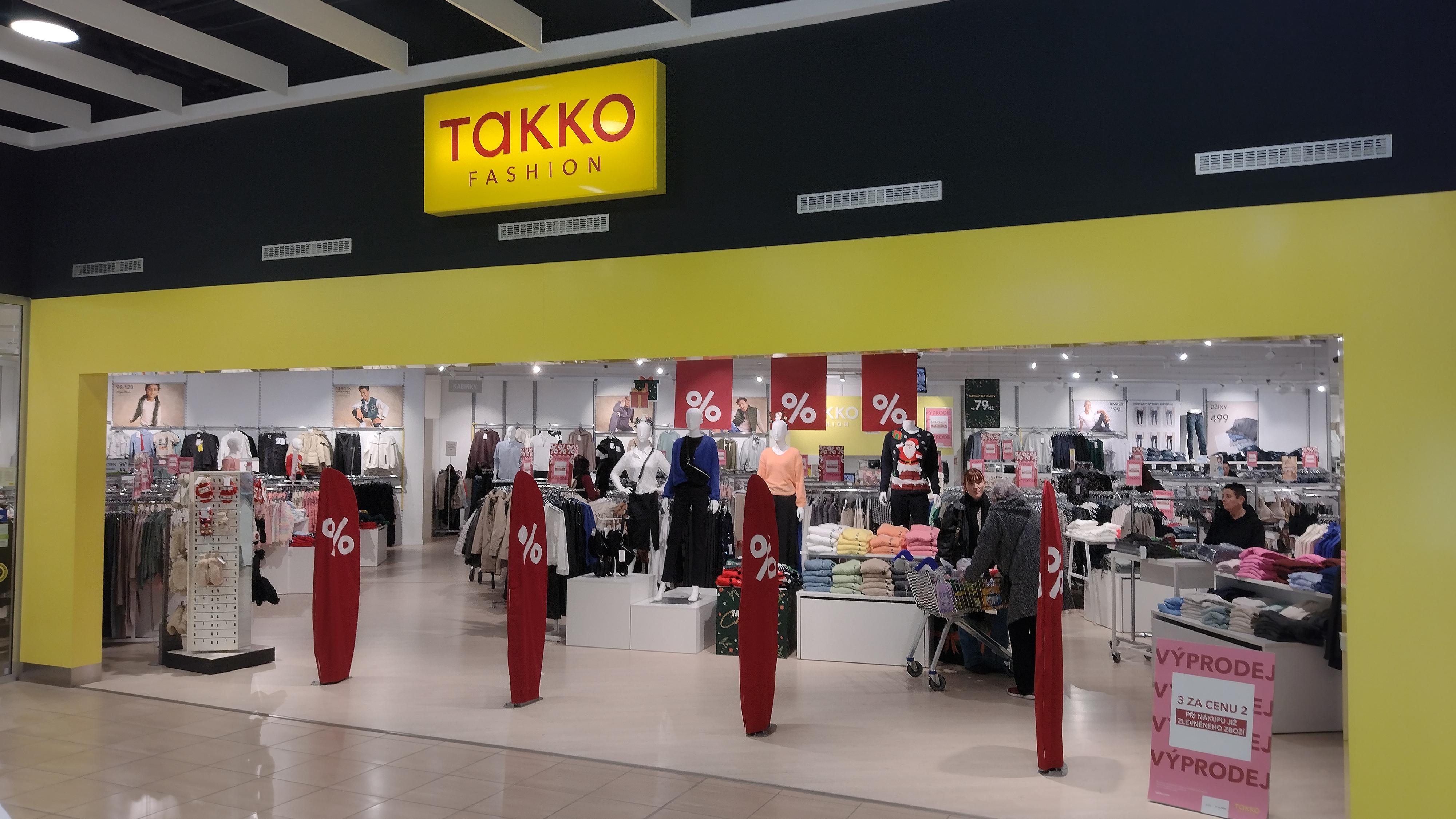 TAKKO FASHION foto 2