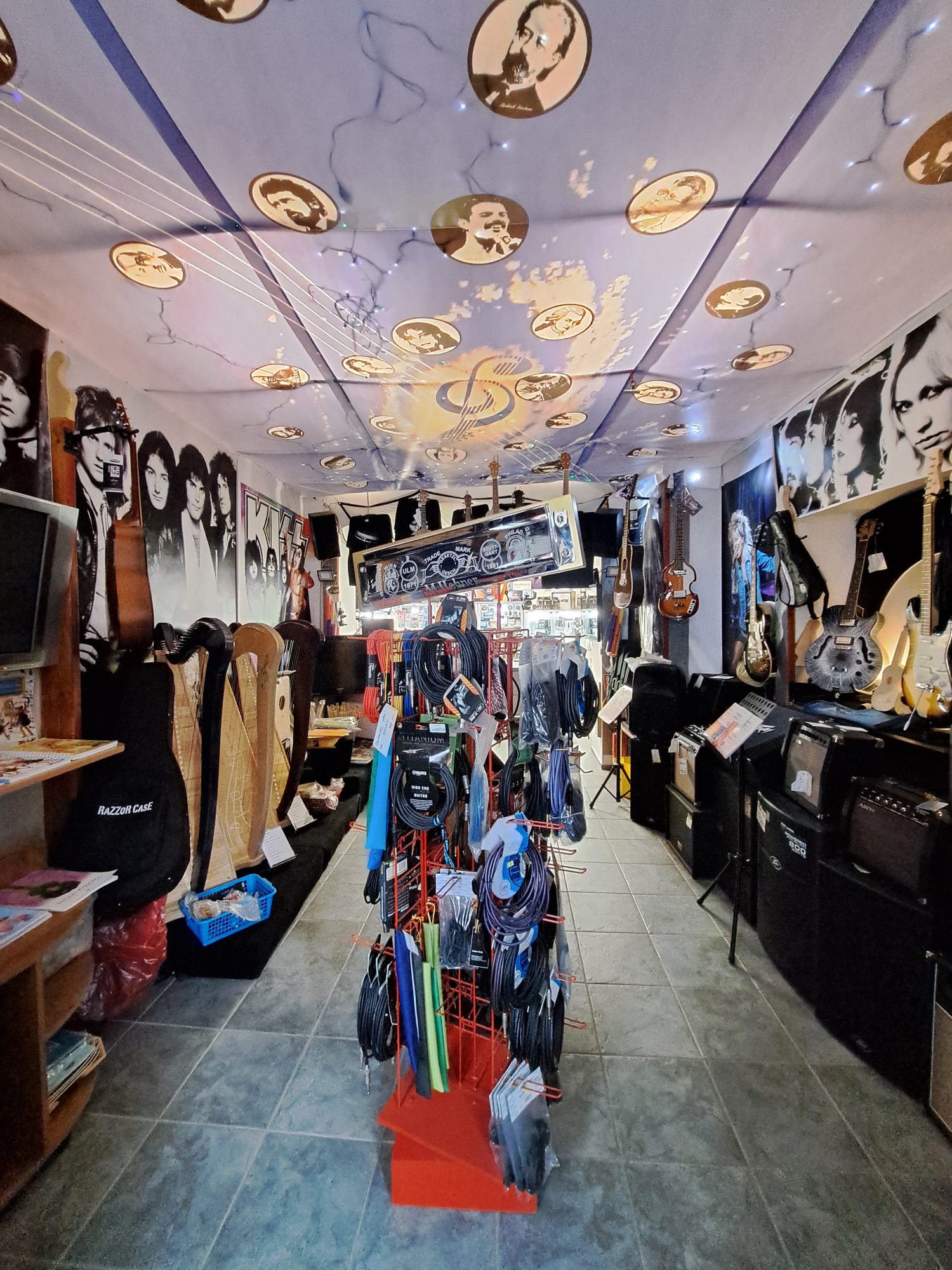 Hudební nástroje u Zámku foto 4