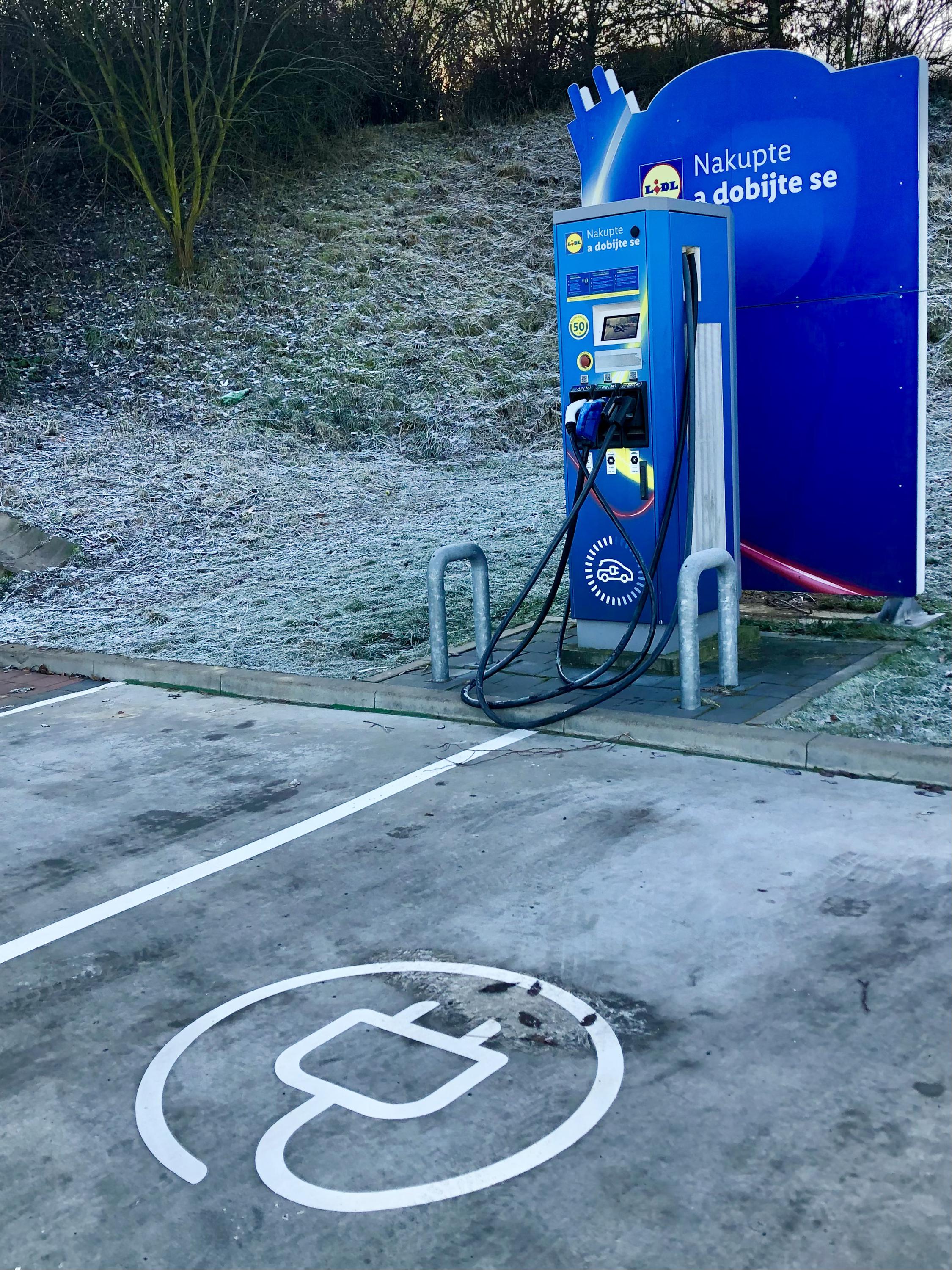 Nabíjecí stanice Lidl foto 2