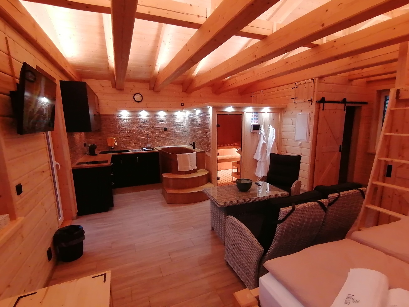 Wellness apartmán Čtyřlístek foto 4