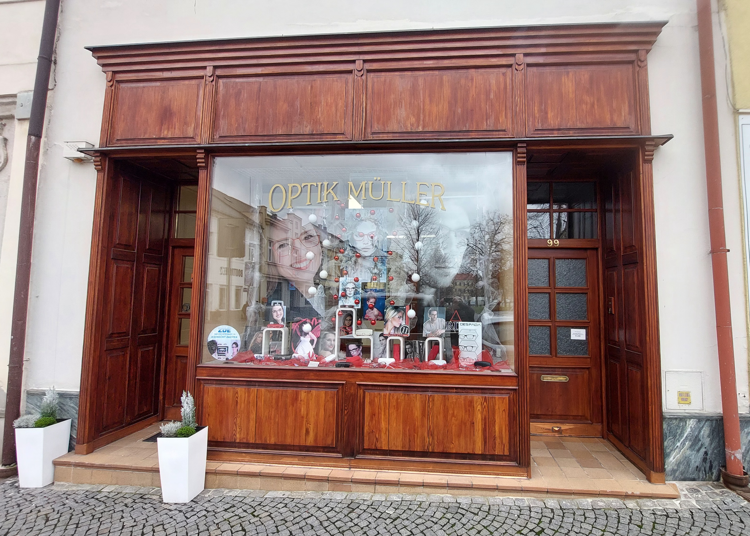 Optik Müller, s.r.o.