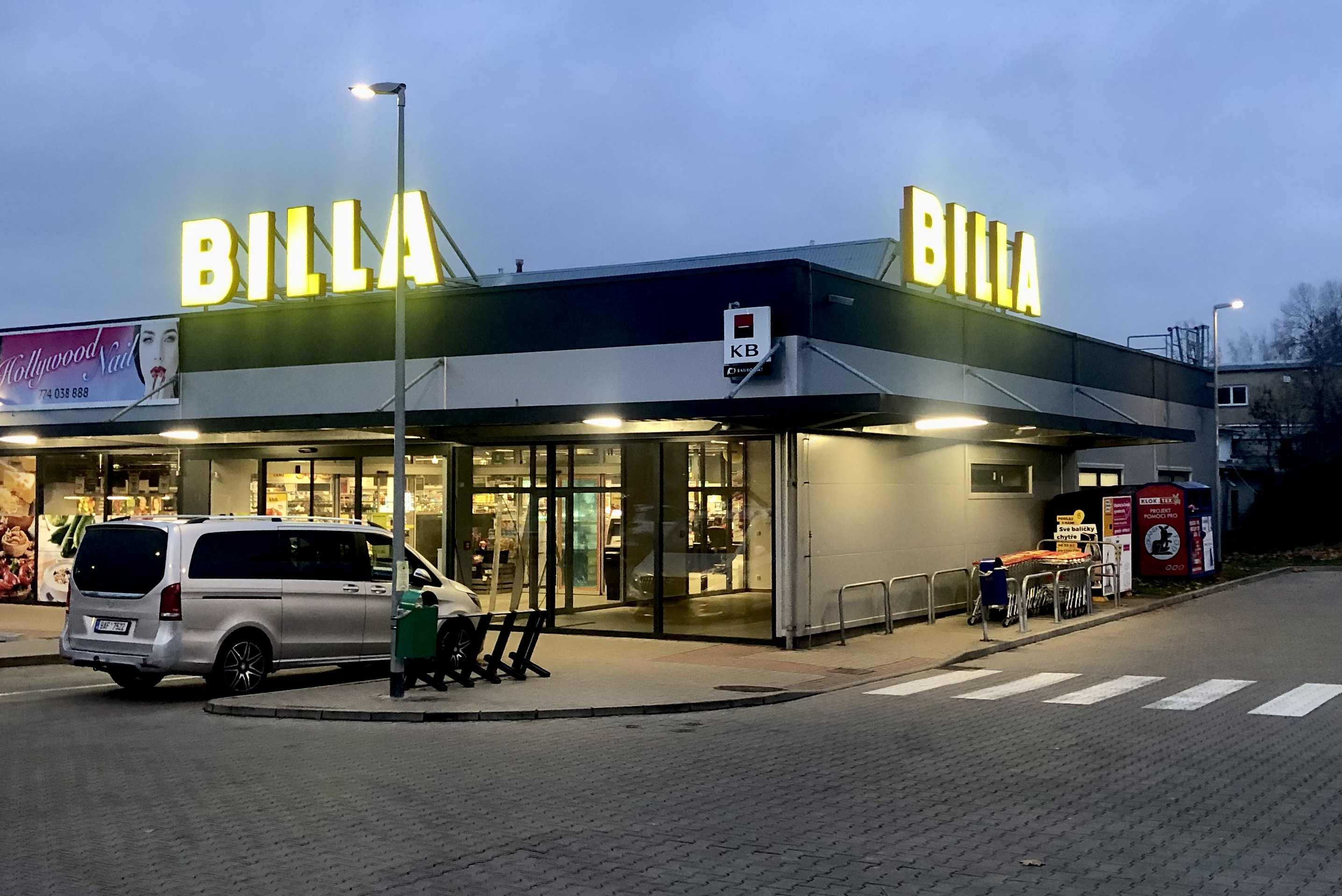 BILLA foto 3