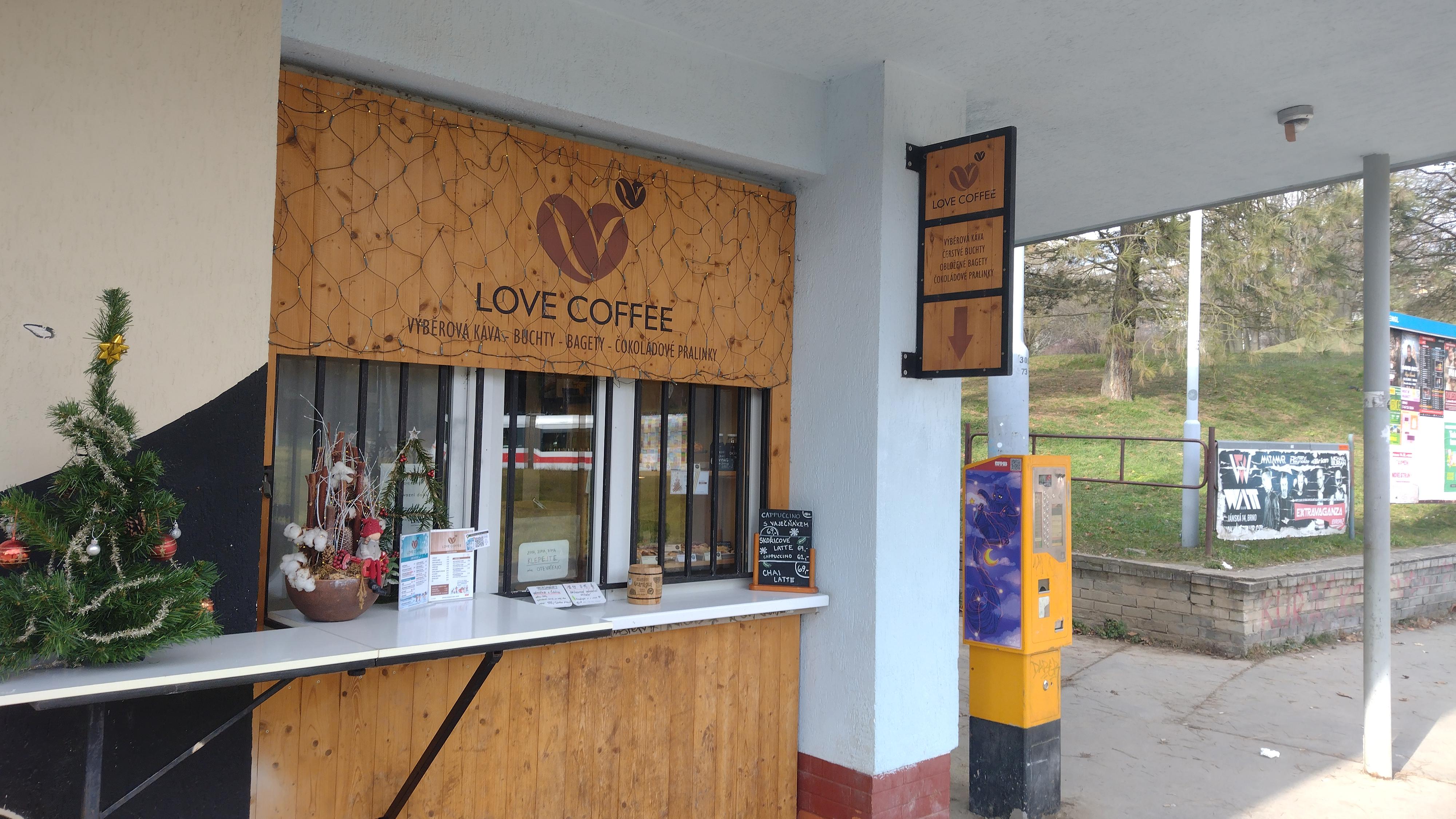 Love coffee - kávové okýnko