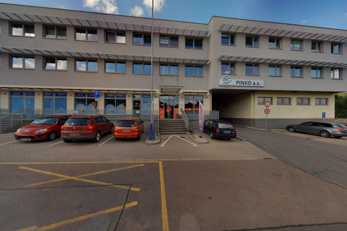 PINKO a.s. - podniková prodejna