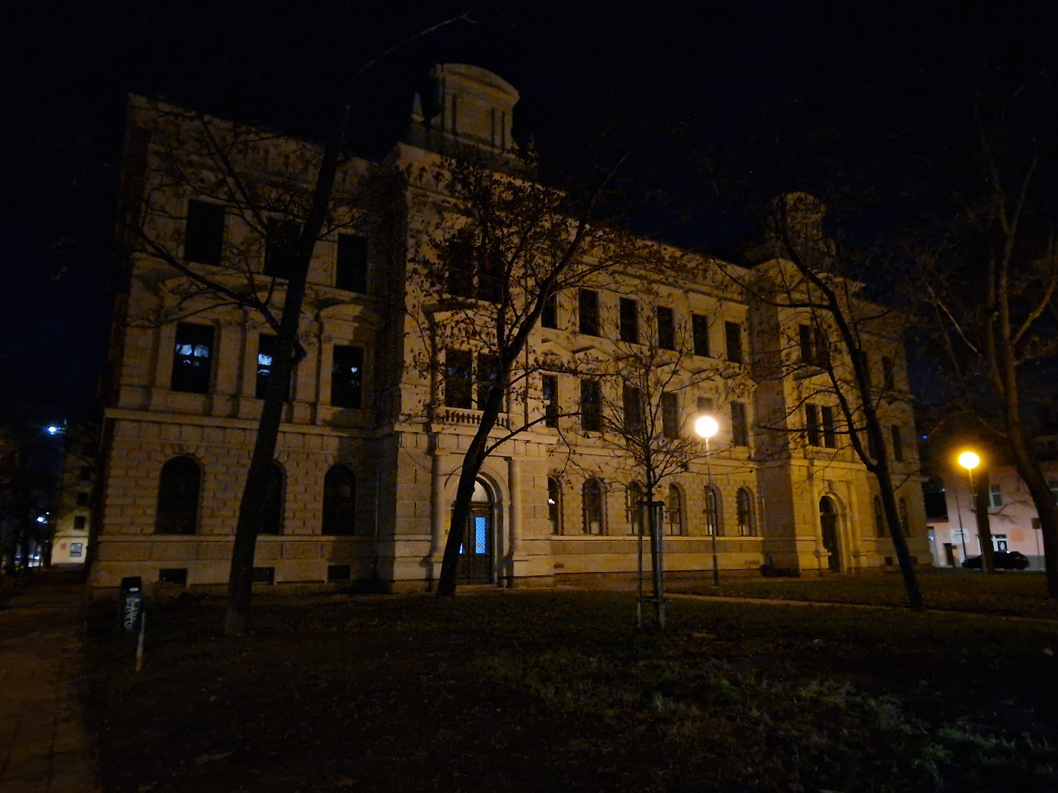 AMBIS vysoká škola, a.s. foto 1