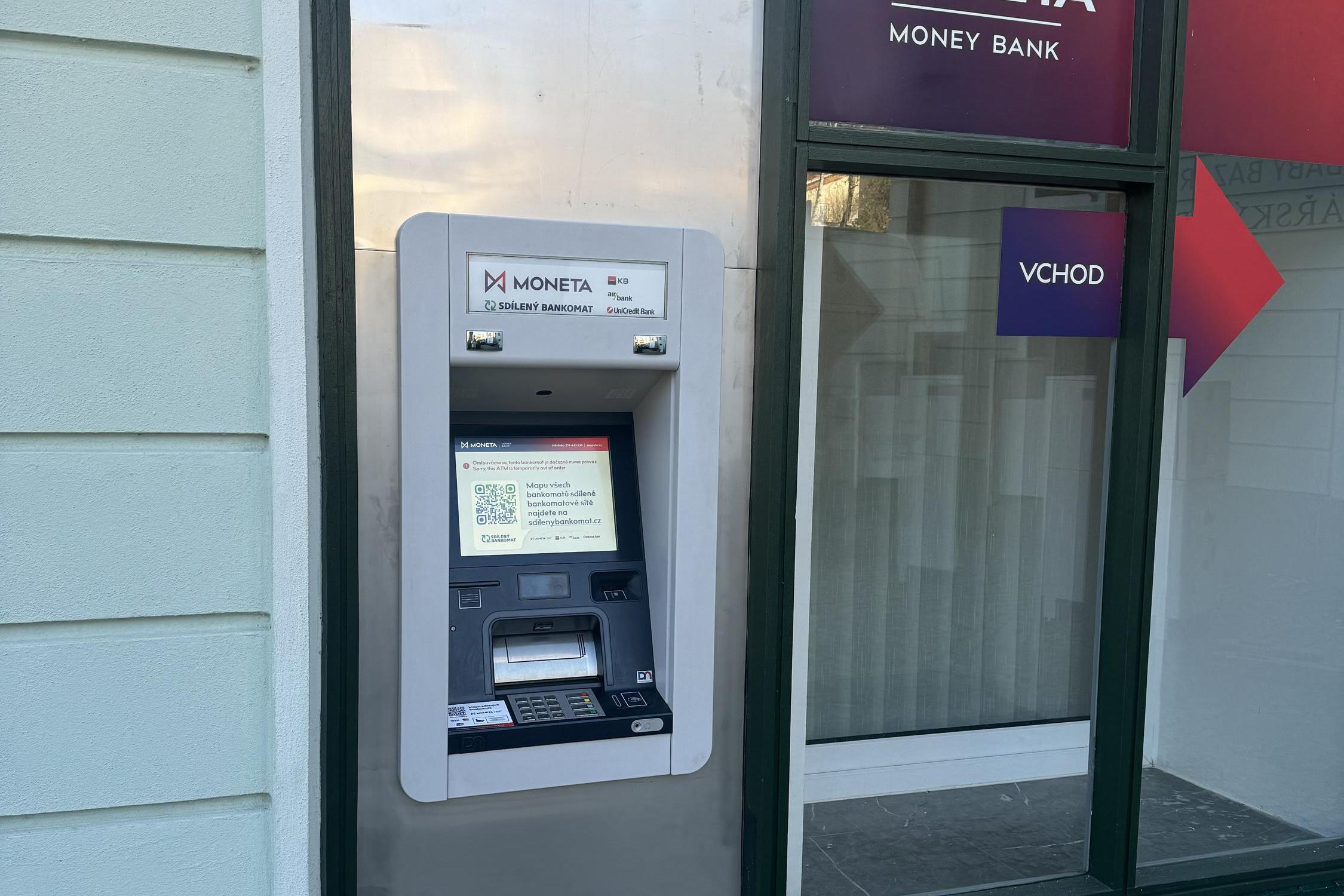 Bankomat MONETA Money Bank