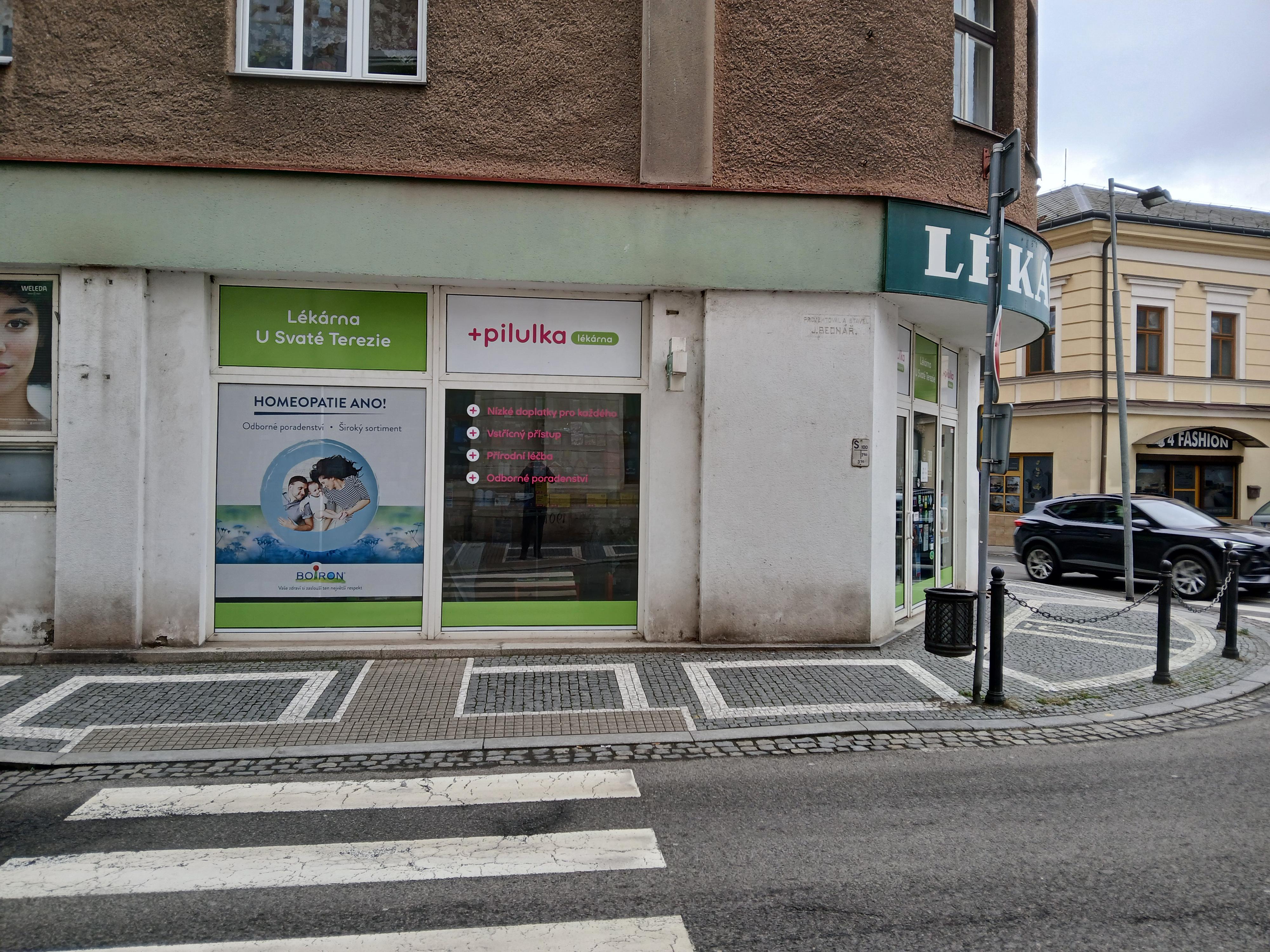 Lékárna U Svaté Terezie foto 5
